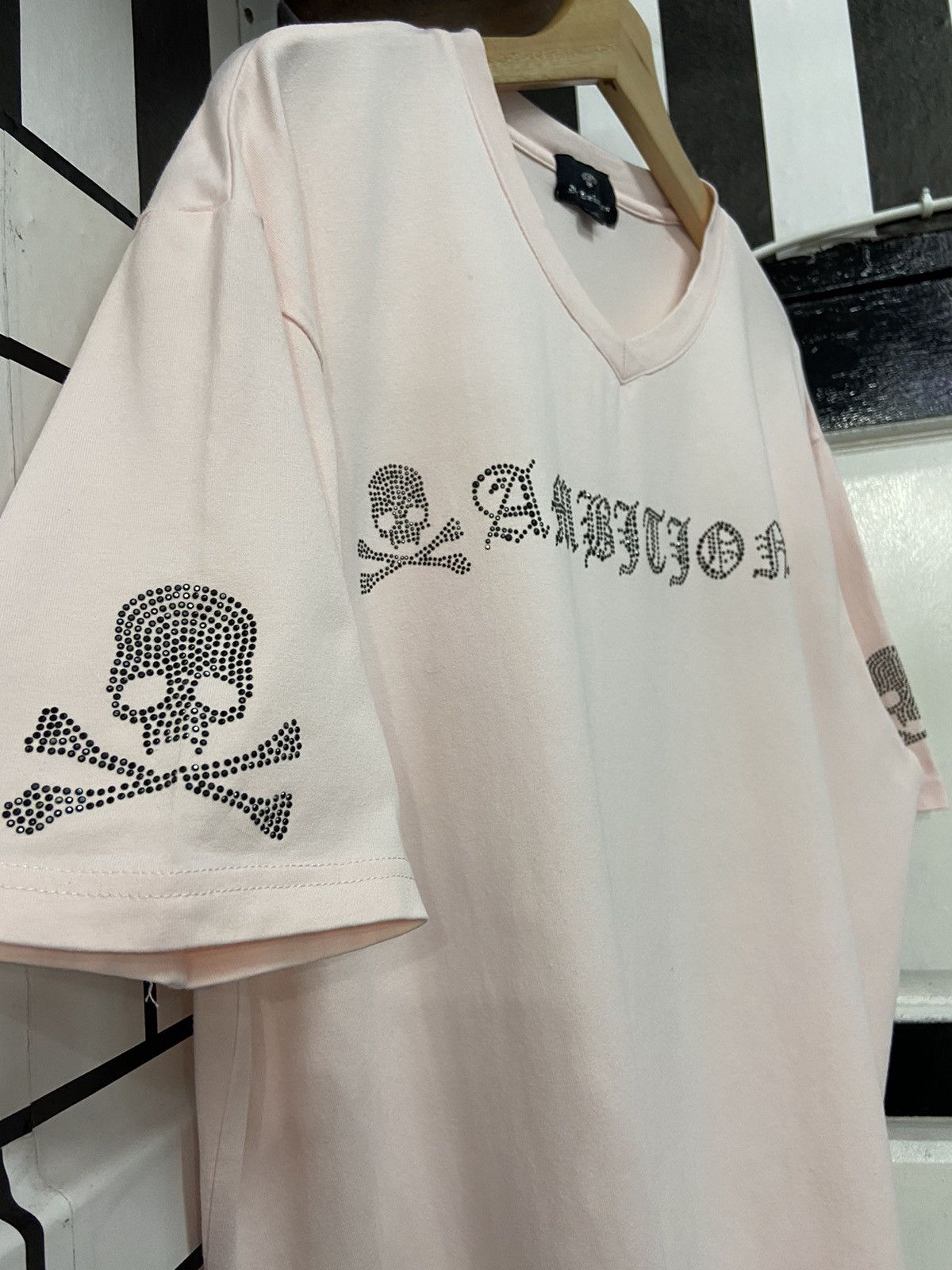 Japanese Brand Japanese Brand Be Ambition Skulls Fully Beads Rhinestone Tee Size US XL / EU 56 / 4 - 13 Thumbnail