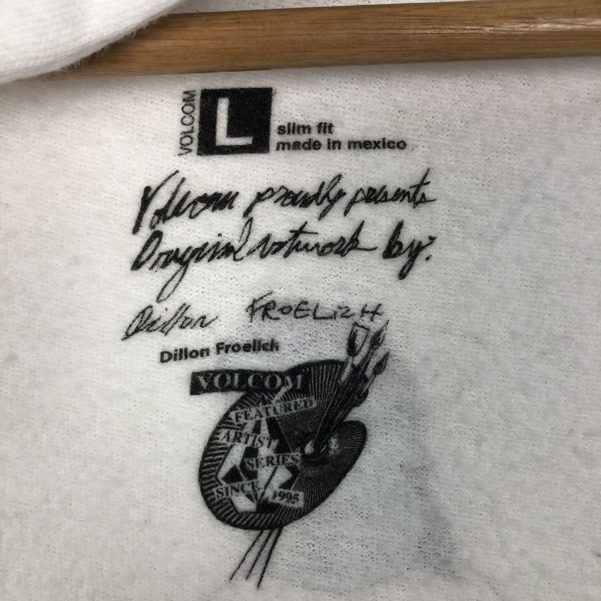 Japanese Brand VINTAGE HOODIE JACKET VOLVOM BIG LOGO RARE DESIGN Size US L / EU 52-54 / 3 - 11 Thumbnail