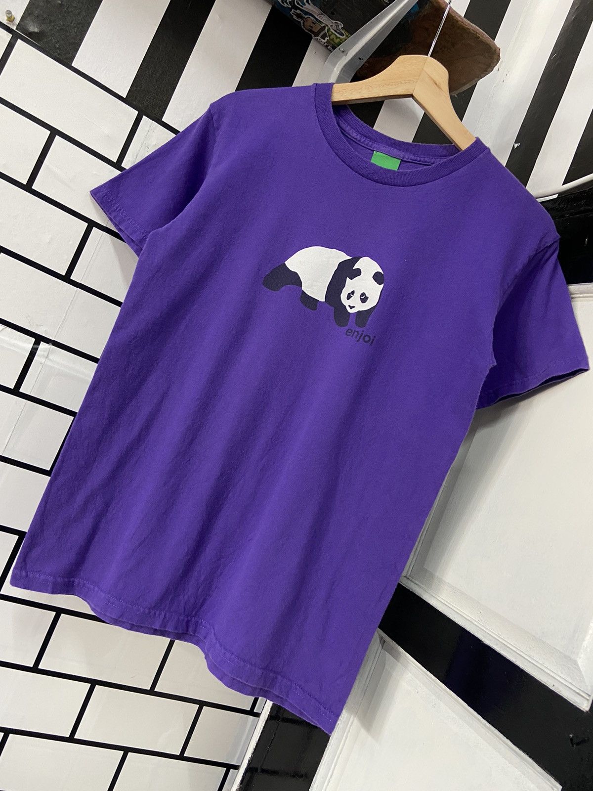 Enjoi × Vintage Vintage Enjoi Skateboard Panda Tshirt Size US XS / EU 42 / 0 - 3 Thumbnail