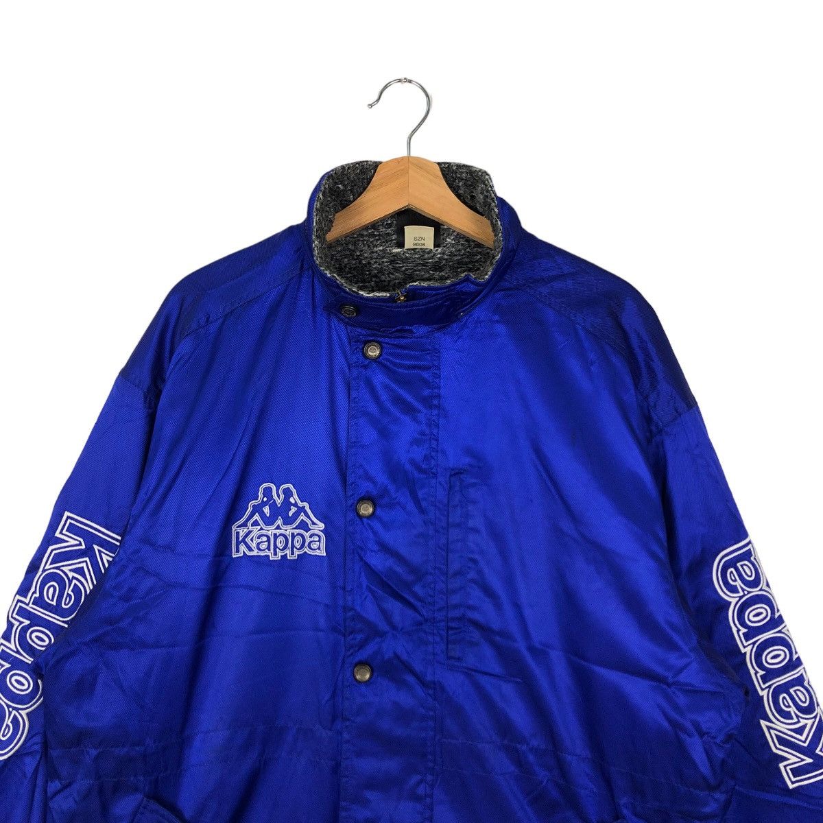 VINTAGE SURVIVAL LONG JACKET KAPPA JAPAN BIG LOGO Menswear