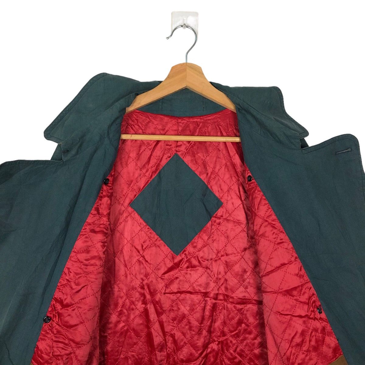 Japanese Brand VINTAGE BURBERRYS LONG JACKET DOUBLE BREAST Size US L / EU 52-54 / 3 - 10 Thumbnail
