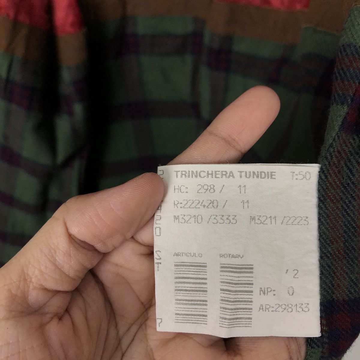 Japanese Brand VINTAGE BURBERRYS LONG JACKET DOUBLE BREAST Size US L / EU 52-54 / 3 - 11 Thumbnail