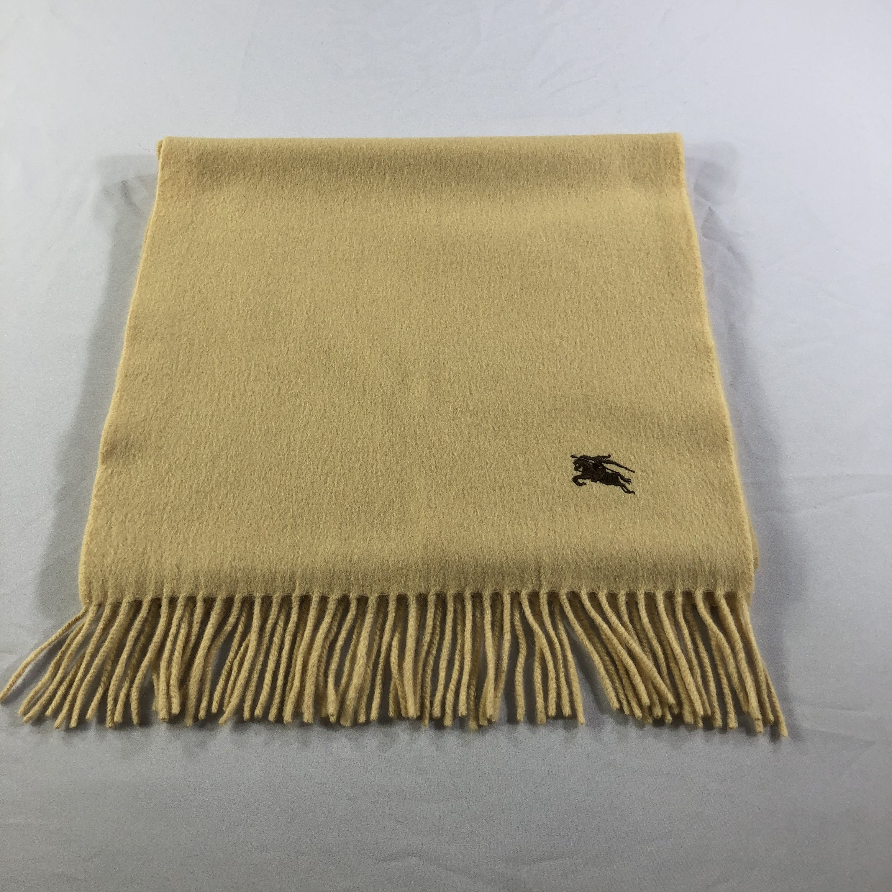 Burberry Burberrys Plain Cashmere Scarf Muffler V1426 Size ONE SIZE - 3 Thumbnail