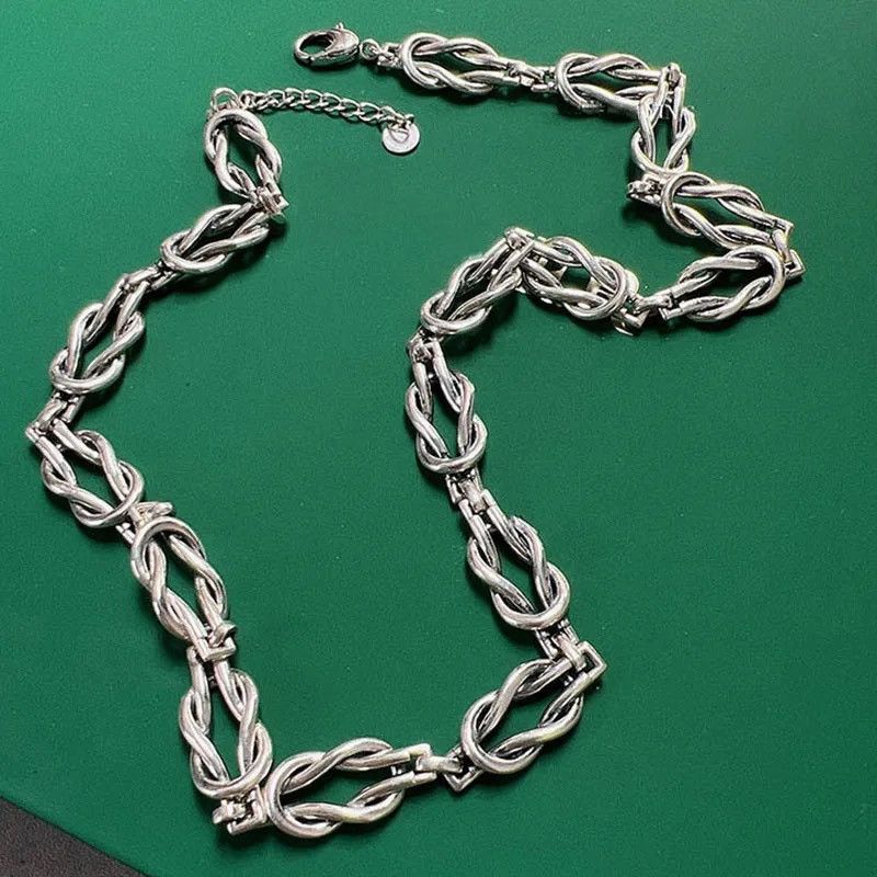 Jewelry Minimalist Vintage Handmade Thick Chain Necklace Size ONE SIZE - 1 Thumbnail