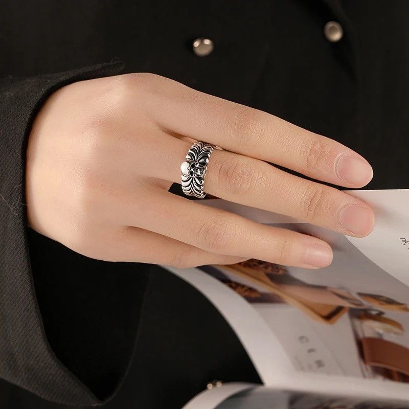 Jewelry Gothic Skull Rings Size ONE SIZE - 4 Thumbnail
