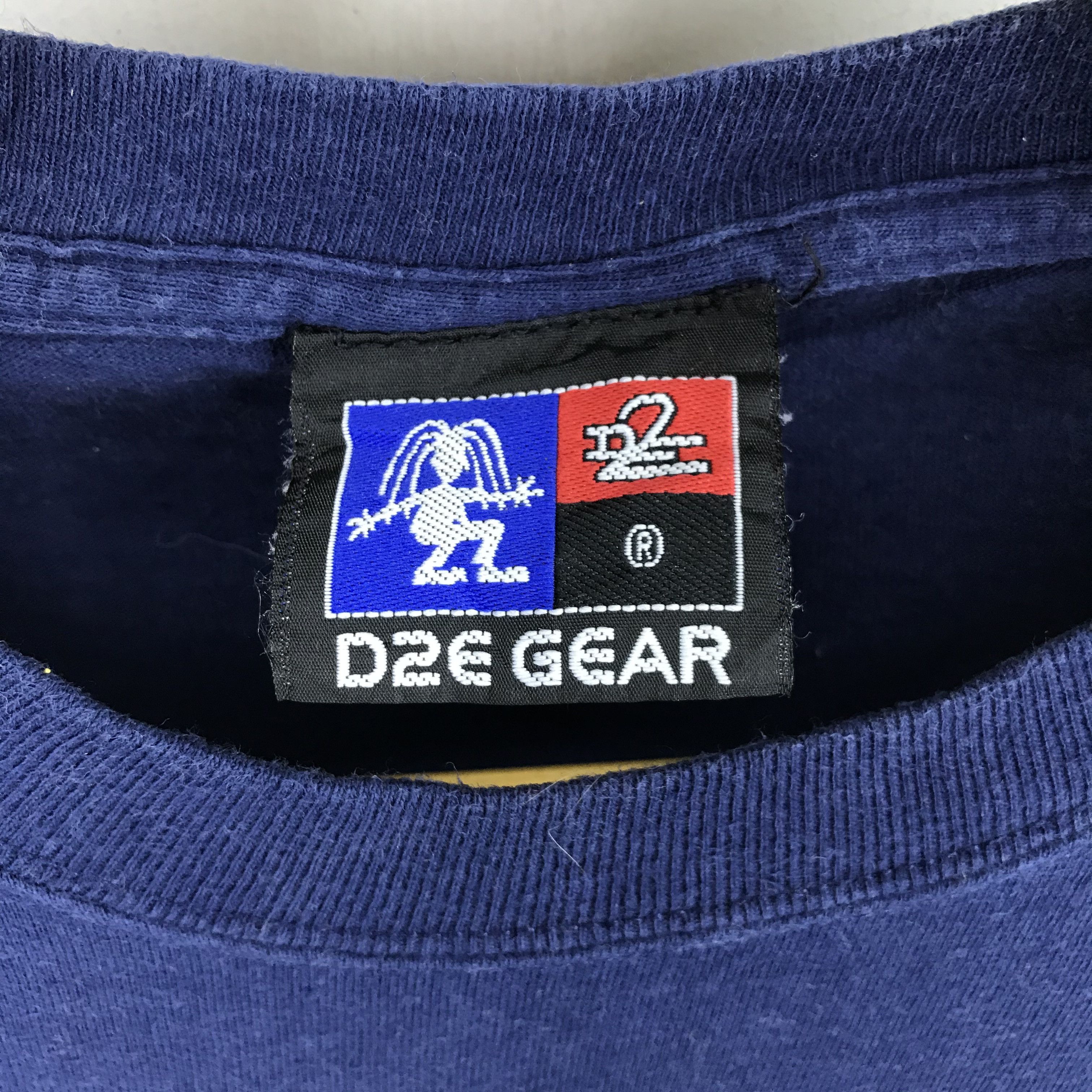 Other 90s Vintage D2E GEAR Crew Neck T Shirt #2306-80 Size US S / EU 44-46 / 1 - 9 Thumbnail