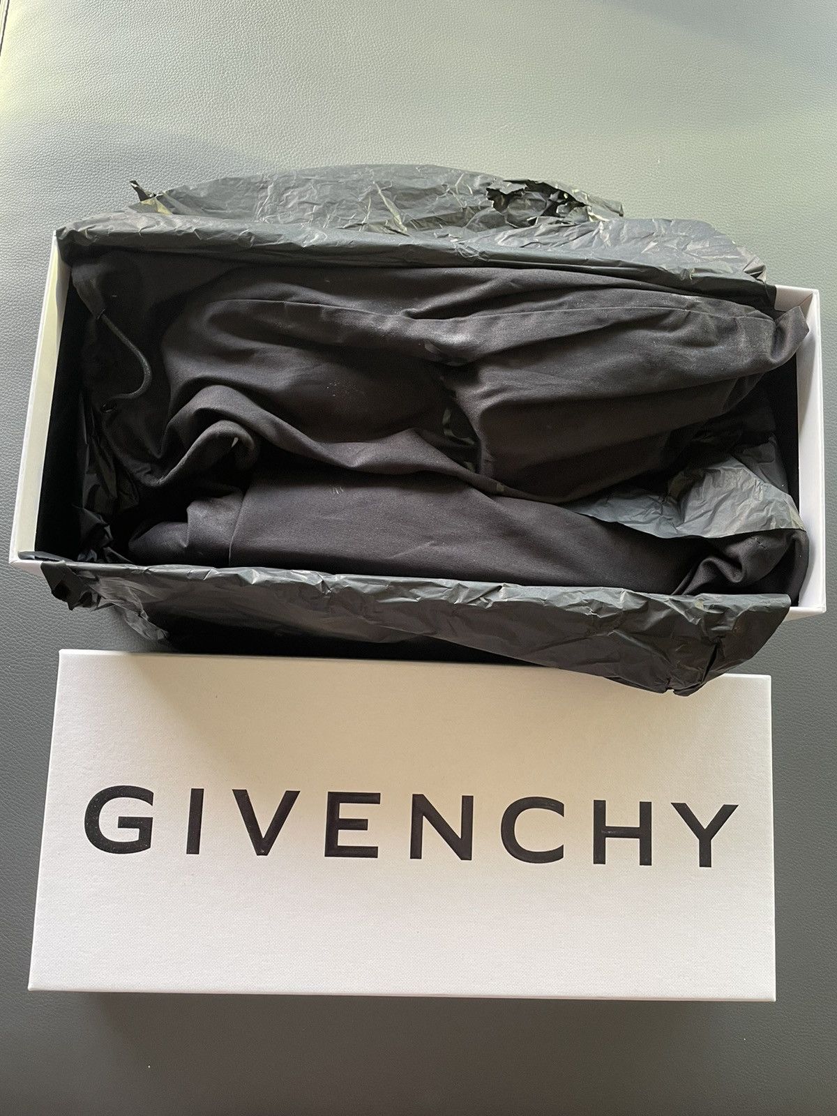Givenchy Super Rare Brand New Runway Iconic Logo Rubber Slides Shoes Size US 10 / EU 43 - 14 Thumbnail