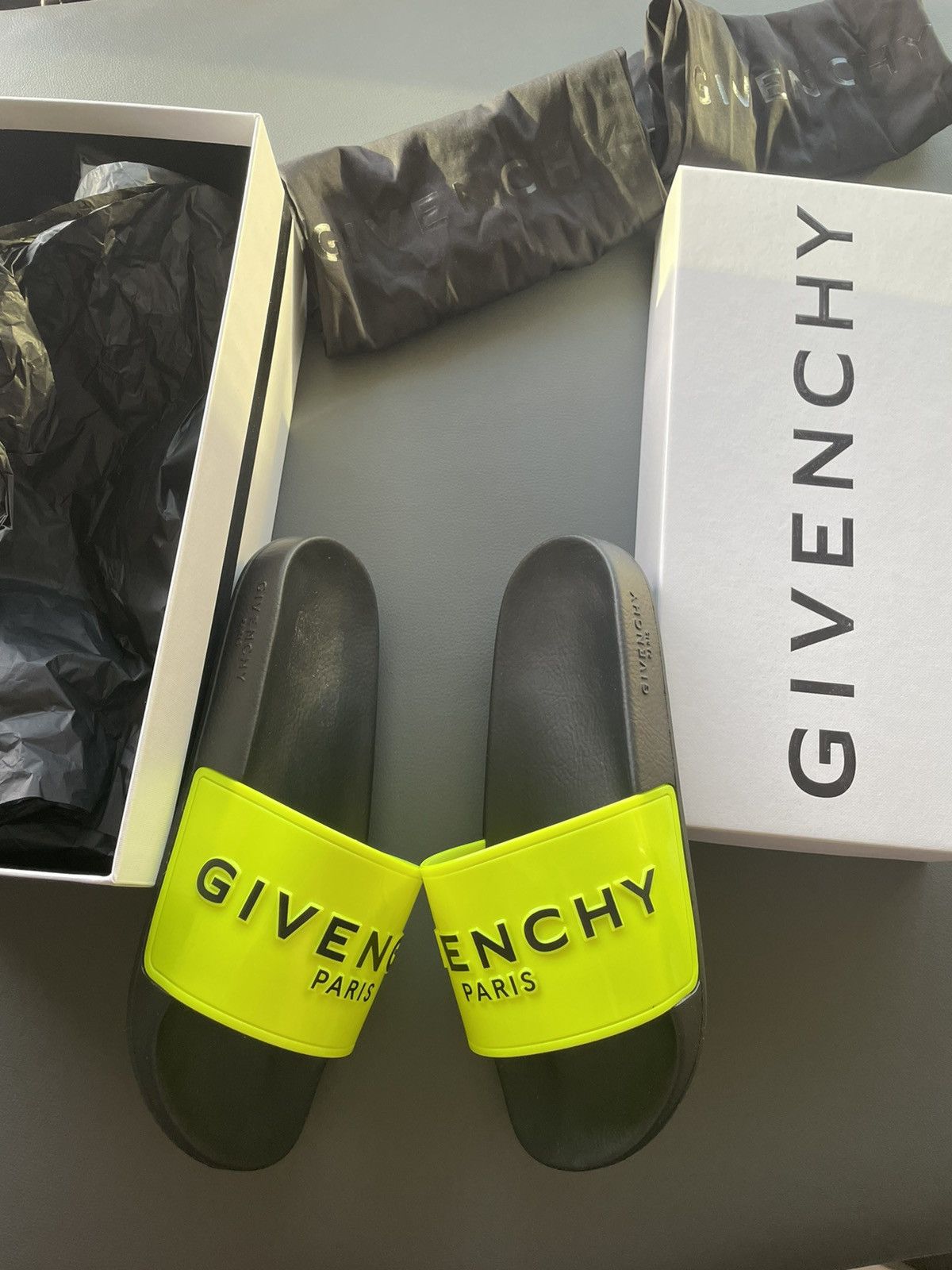 Givenchy Super Rare Brand New Runway Iconic Logo Rubber Slides Shoes Size US 10 / EU 43 - 20 Thumbnail