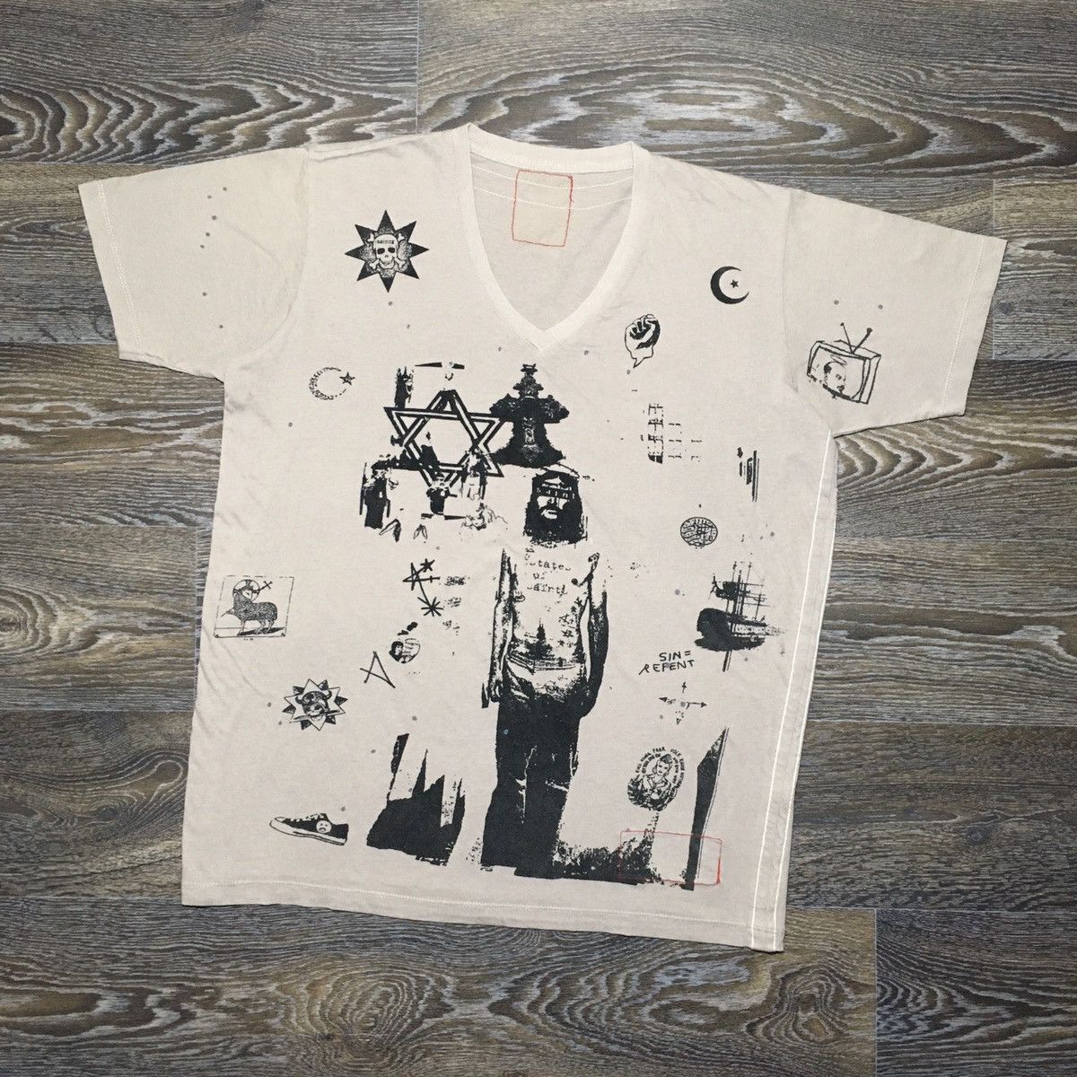 Vintage STATES OF SAINTS Religion Politics T-shirt Size US L / EU 52-54 / 3 - 1 Thumbnail