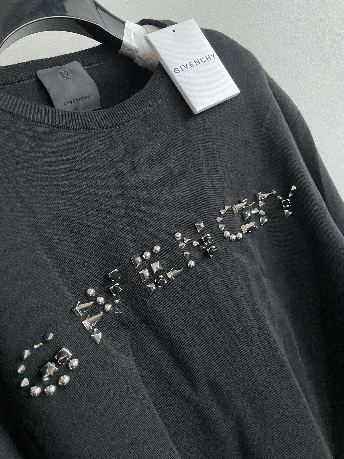 Givenchy Rare $1,650 Runway Brand New Limited Studded Crewneck Shirt Size US L / EU 52-54 / 3 - 21 Thumbnail