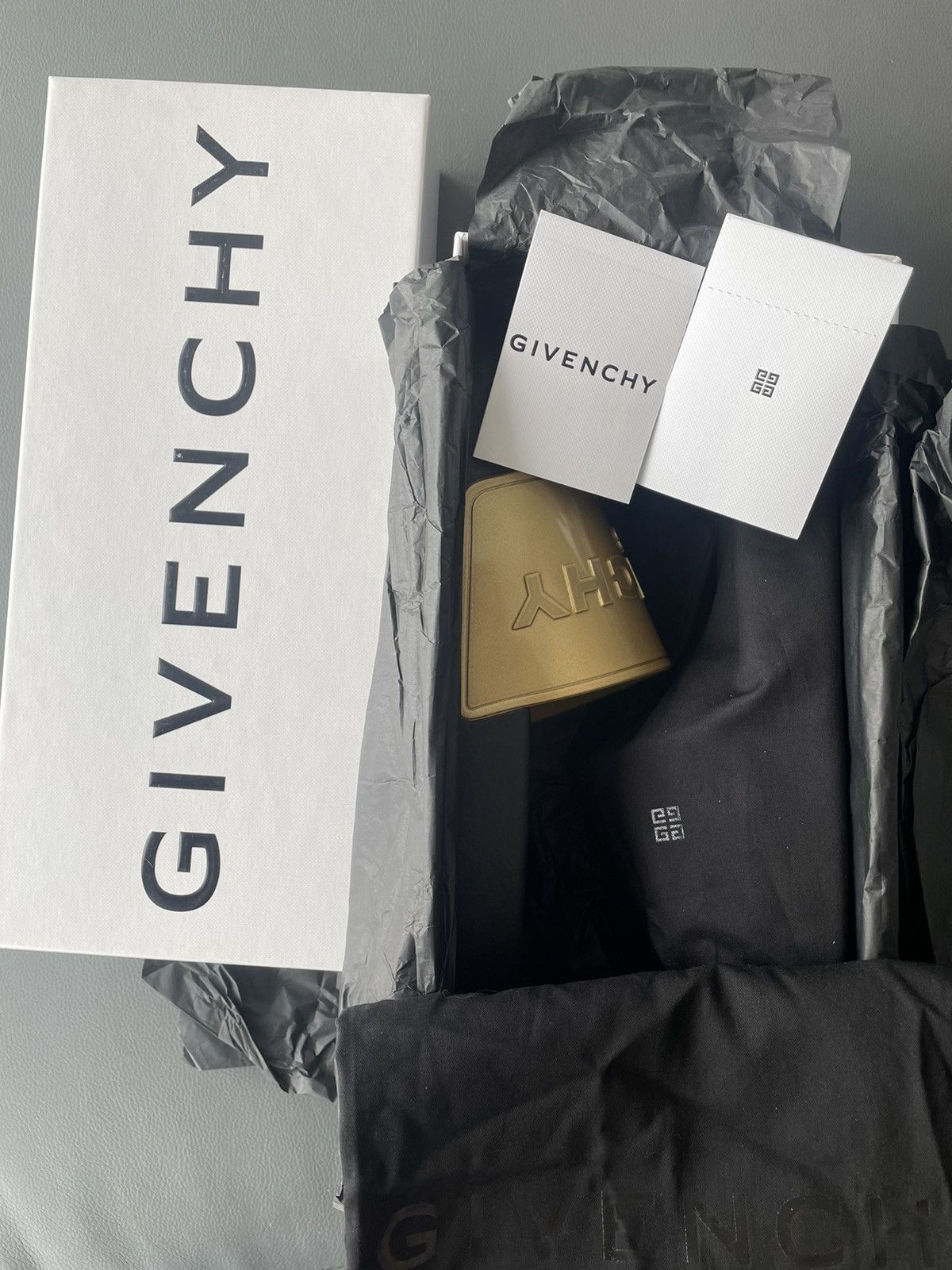 Givenchy Runway Limited Iconic BrandNew Givenchy Logo Slipper Slides Size US 10 / EU 43 - 10 Thumbnail