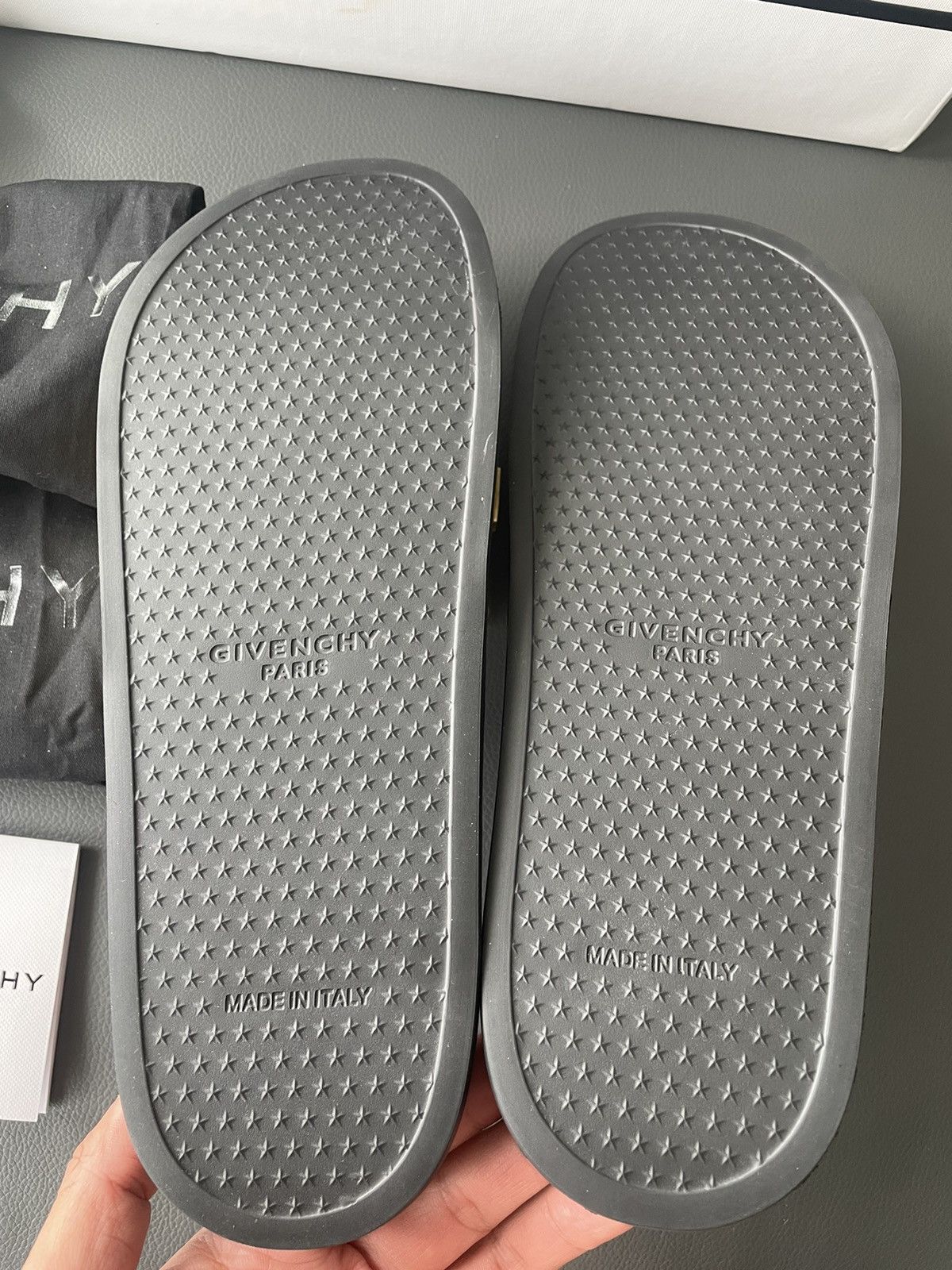 Givenchy Runway Limited Iconic BrandNew Givenchy Logo Slipper Slides Size US 10 / EU 43 - 5 Thumbnail