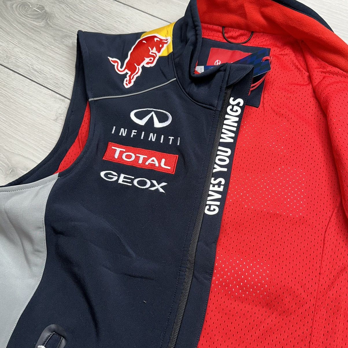 Designer × Pepe Jeans Red Bull Racing Pepe Jeans Formula F1 Softshell Gilet Vest Size US M / EU 48-50 / 2 - 12 Thumbnail