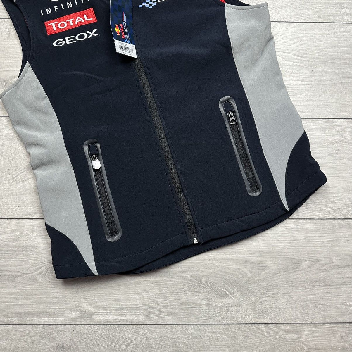 Designer × Pepe Jeans Red Bull Racing Pepe Jeans Formula F1 Softshell Gilet Vest Size US M / EU 48-50 / 2 - 3 Thumbnail
