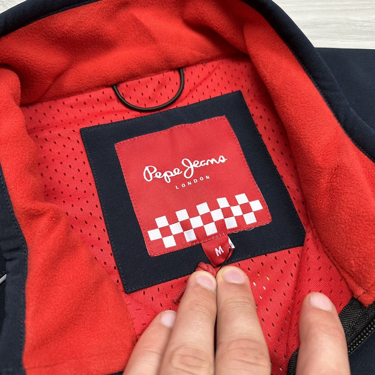 Designer × Pepe Jeans Red Bull Racing Pepe Jeans Formula F1 Softshell Gilet Vest Size US M / EU 48-50 / 2 - 8 Thumbnail