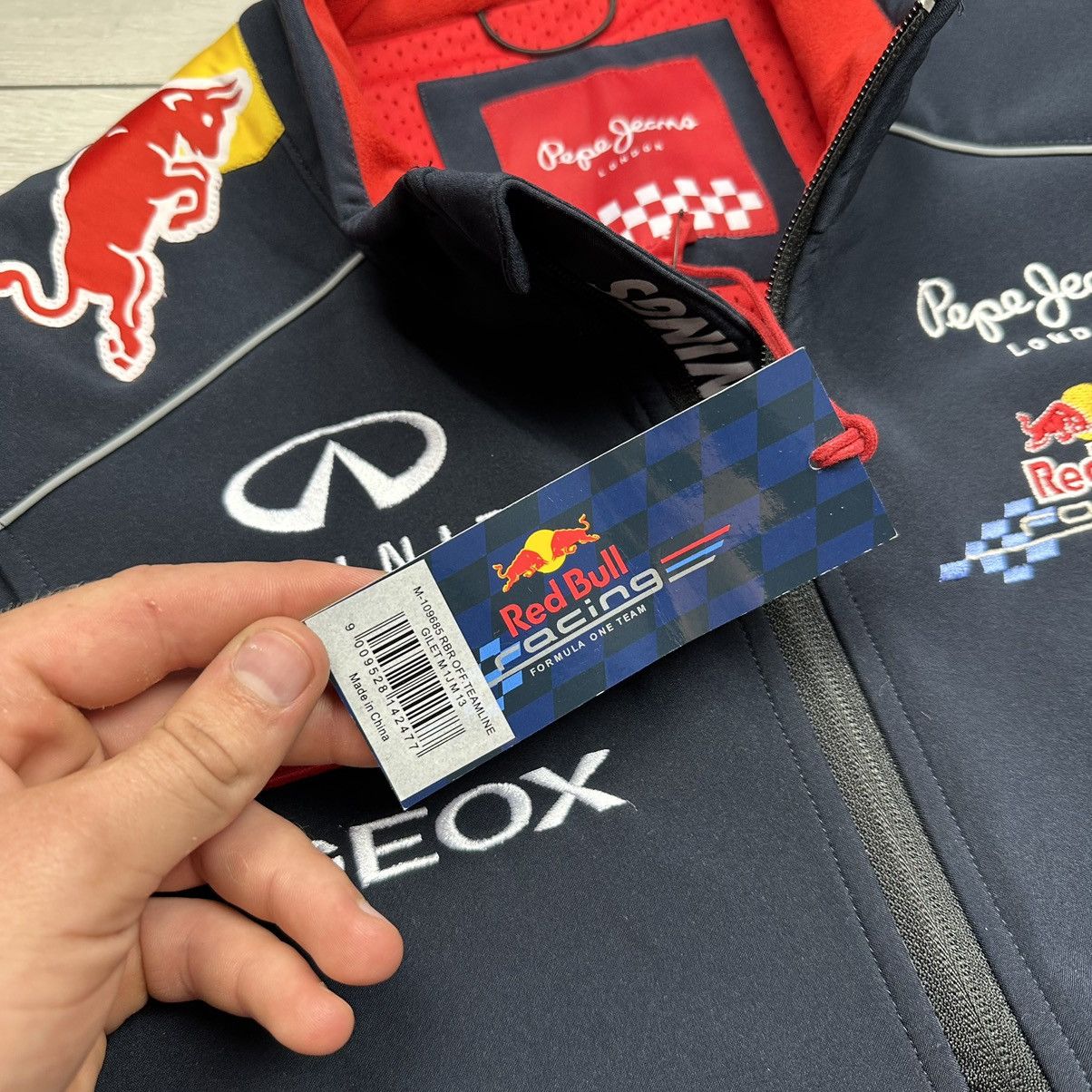 Designer × Pepe Jeans Red Bull Racing Pepe Jeans Formula F1 Softshell Gilet Vest Size US M / EU 48-50 / 2 - 6 Thumbnail