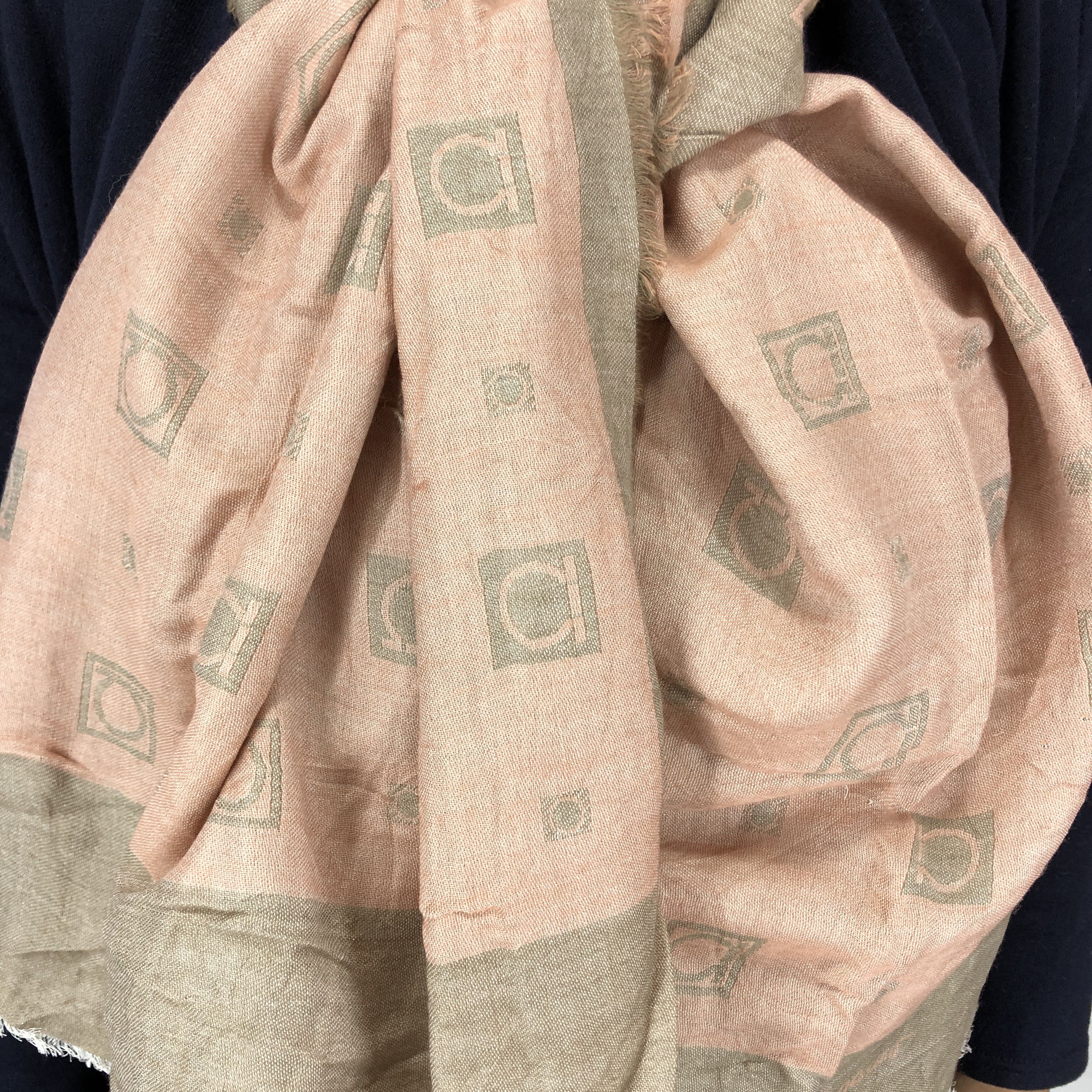 Salvatore Ferragamo FERRAGAMO Silk Wool Scarf Muffler #0952/AG Size ONE SIZE - 4 Thumbnail