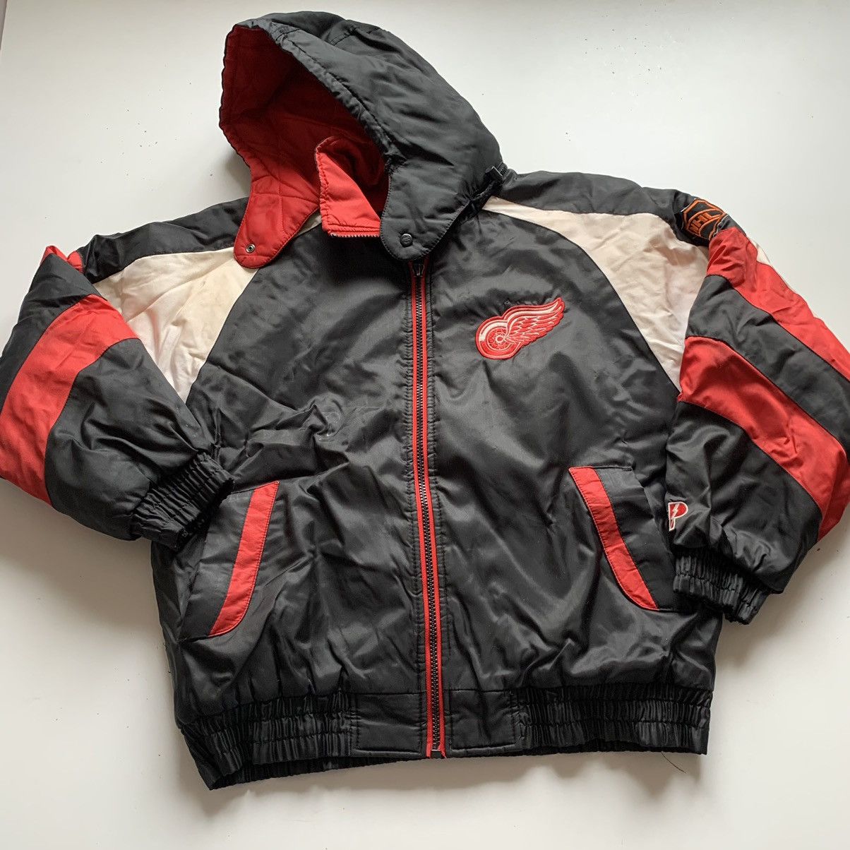 NHL × Starter × Vintage Vintage 90s Detroit Red wings NHL hockey sports jacket rare Size US L / EU 52-54 / 3 - 1 Thumbnail