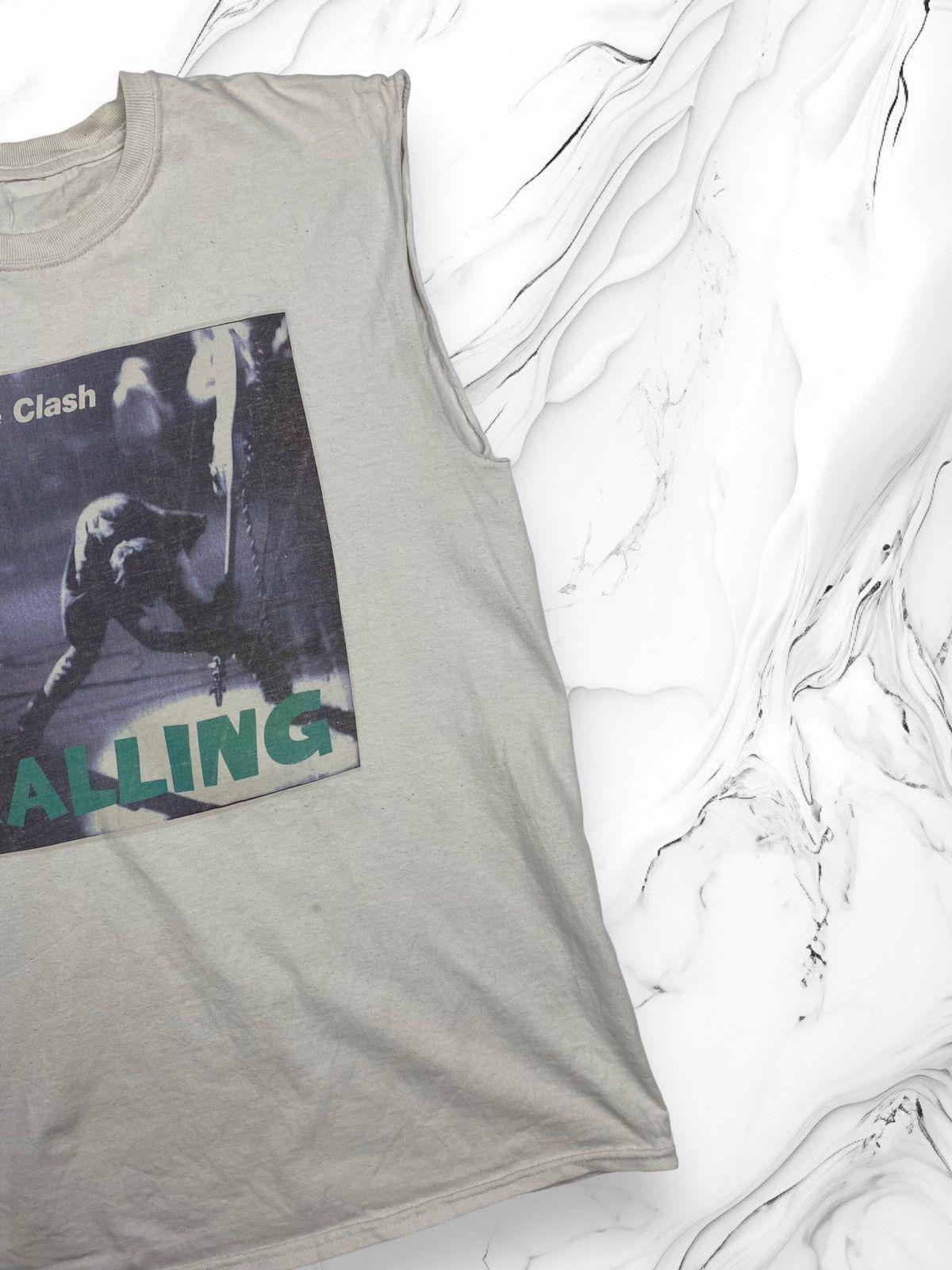 Band Tees The Clash Rock London Calling Punk Metal T Shirt Tee Size US M / EU 48-50 / 2 - 3 Thumbnail