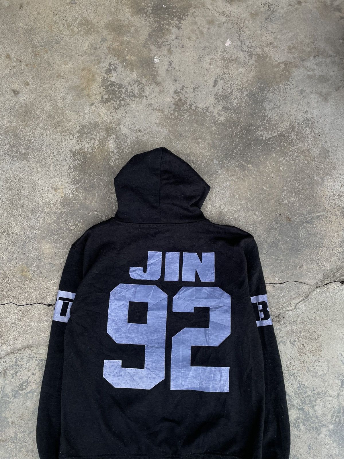 Band Tees BTS KOREAN JIN 92 HOODIE Size US M / EU 48-50 / 2 - 5 Thumbnail