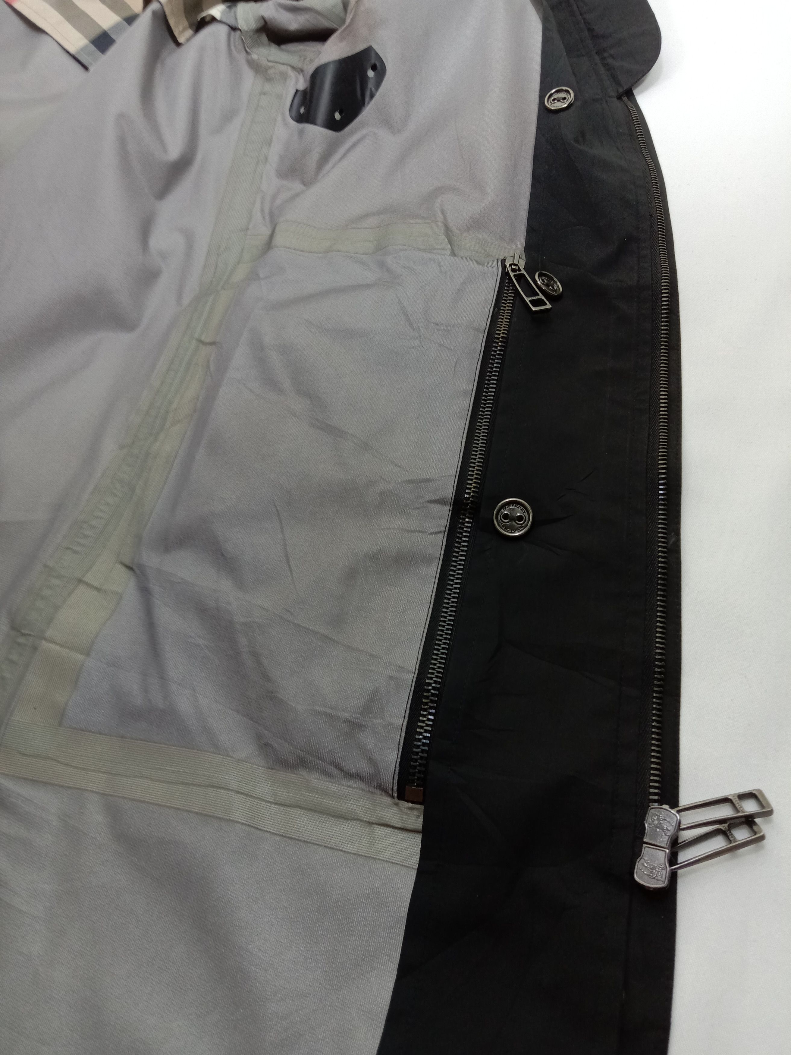 Burberry Vintage Burberry Black Trench Coat Size US M / EU 48-50 / 2 - 10 Thumbnail