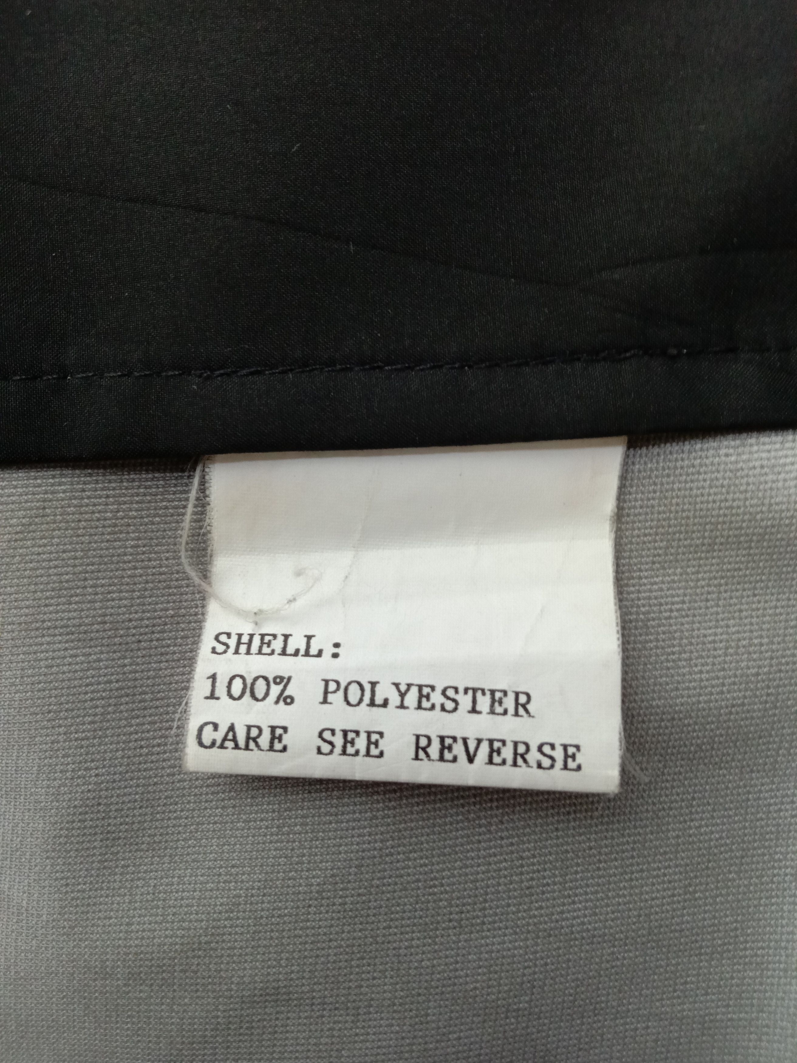 Burberry Vintage Burberry Black Trench Coat Size US M / EU 48-50 / 2 - 20 Thumbnail