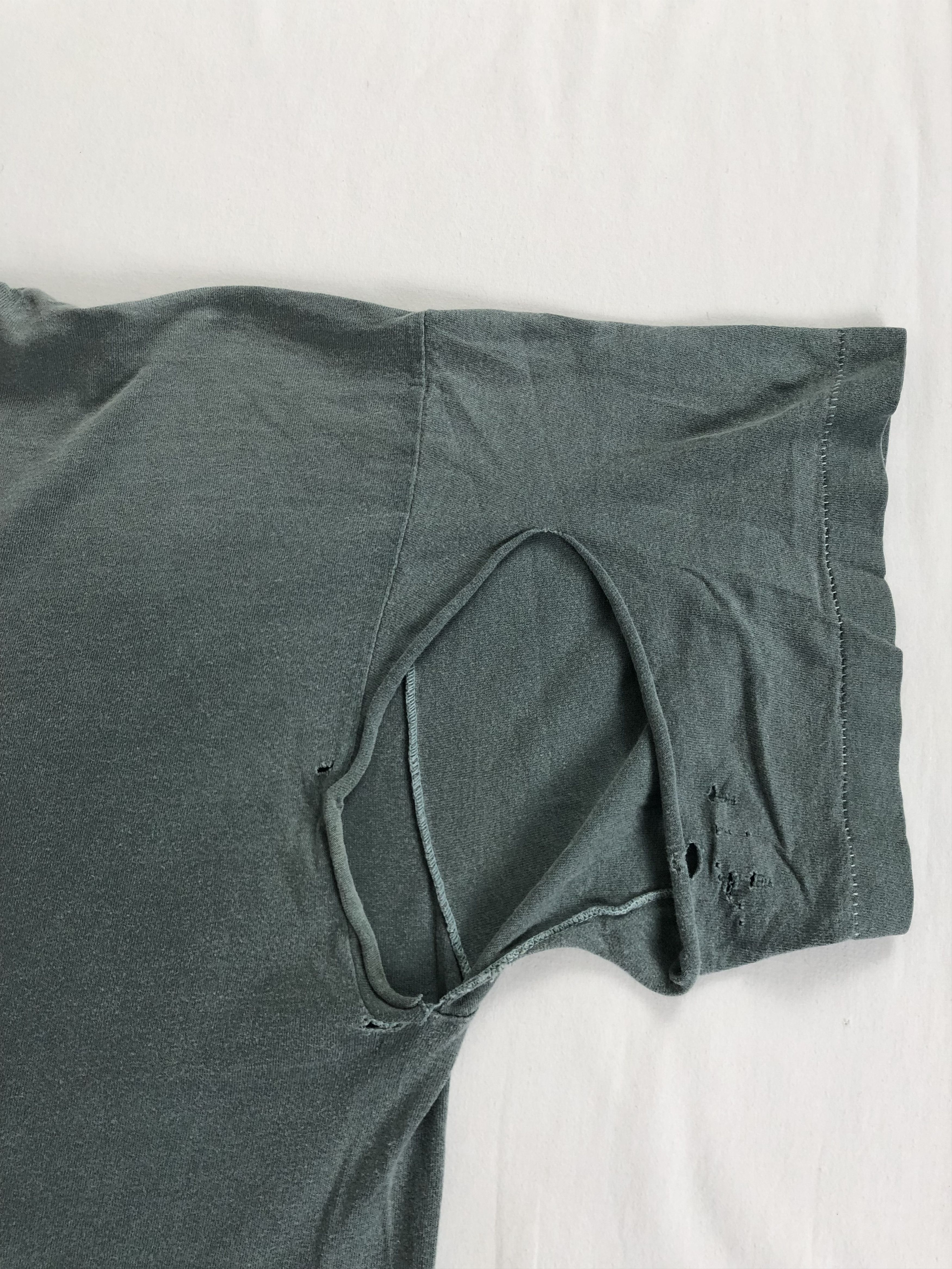 Band Tees Vintage 90s Pearl Jam Future (Red Hot Chili Peppers) Size US XL / EU 56 / 4 - 12 Thumbnail