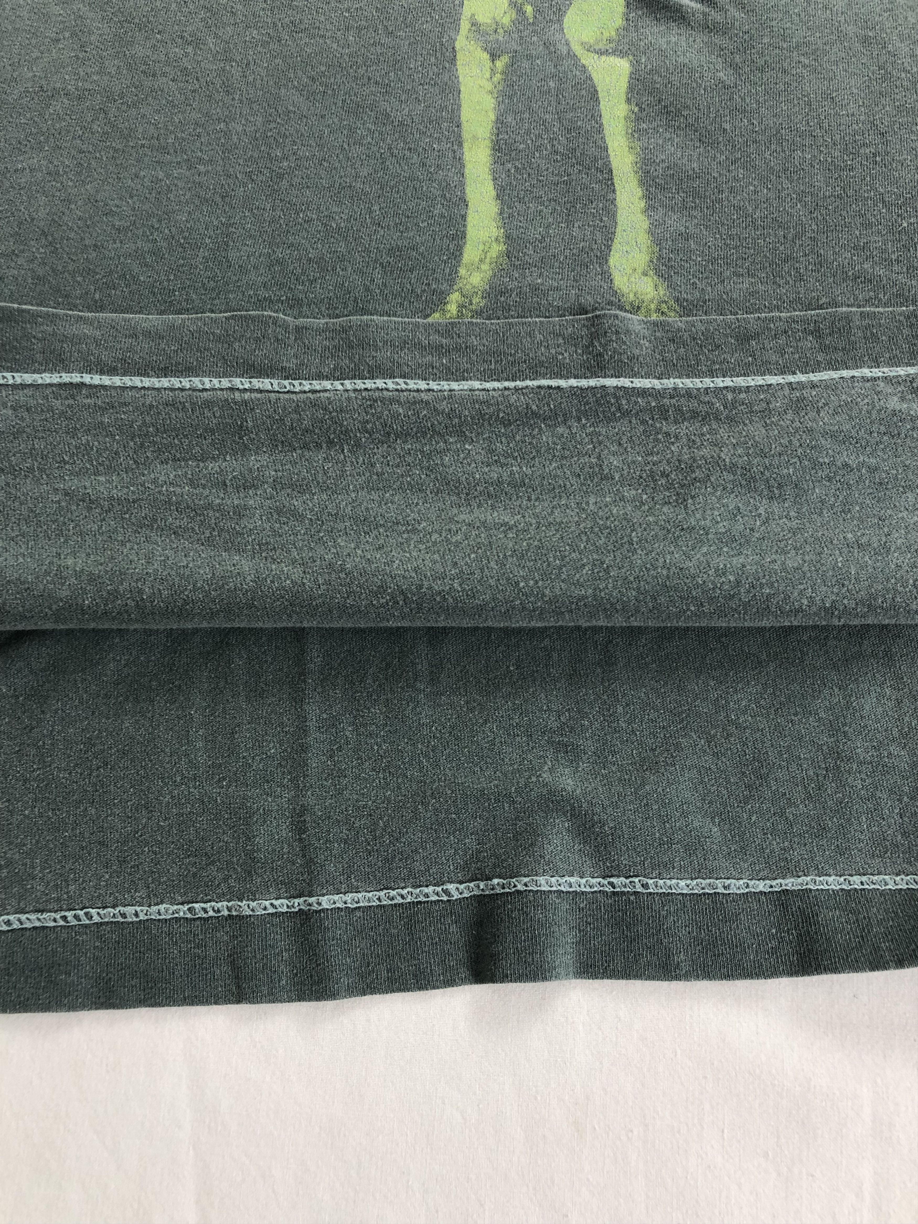 Band Tees Vintage 90s Pearl Jam Future (Red Hot Chili Peppers) Size US XL / EU 56 / 4 - 11 Thumbnail