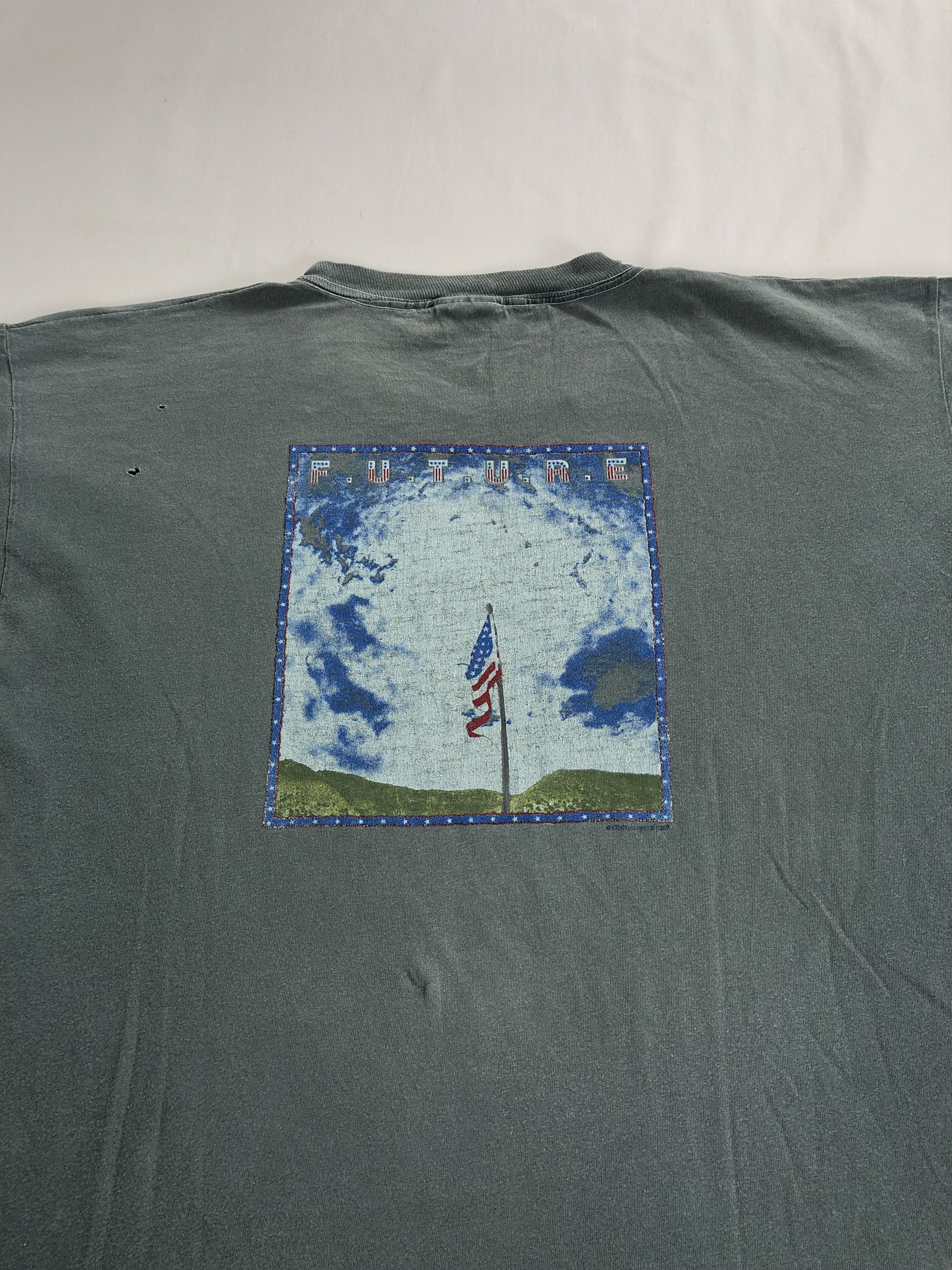 Band Tees Vintage 90s Pearl Jam Future (Red Hot Chili Peppers) Size US XL / EU 56 / 4 - 22 Thumbnail