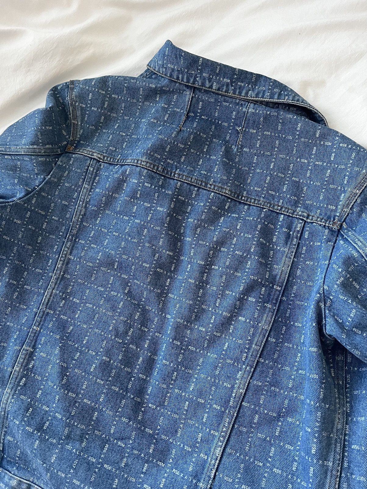 1017 ALYX 9SM Alyx Print Denim Jacket Size US L / EU 52-54 / 3 - 4 Thumbnail