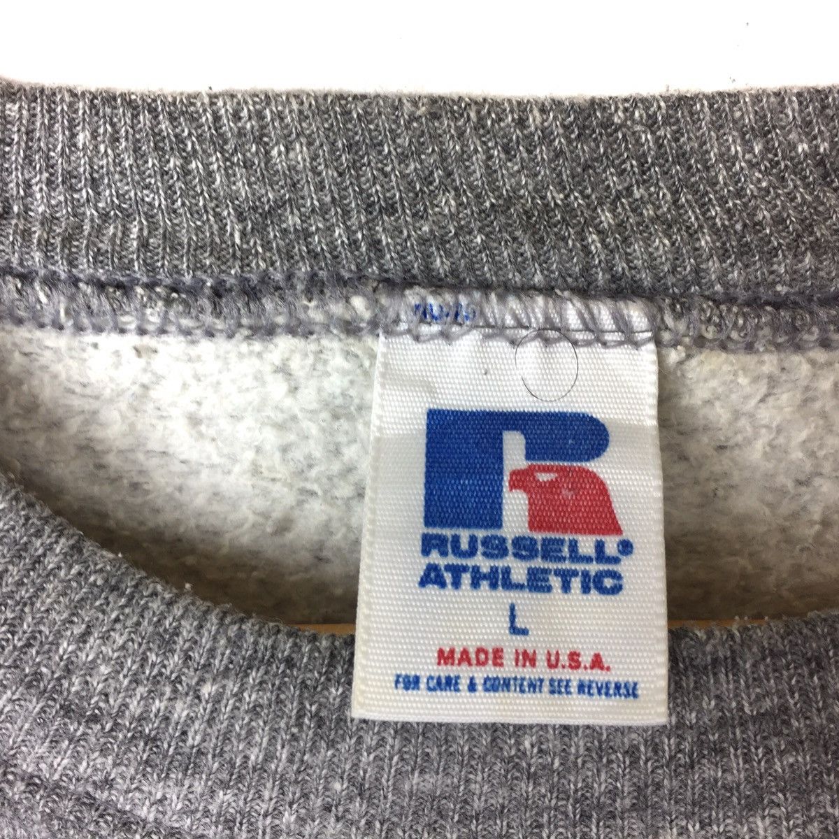 Russell Athletic Vintage Russell athletic Sweatshirt Casual Jumper Size US M / EU 48-50 / 2 - 2 Thumbnail