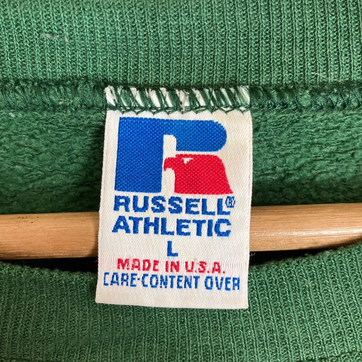 Russell Athletic Vintage Russell Athletic Property of Hurricanes Spell Out Size US L / EU 52-54 / 3 - 7 Thumbnail