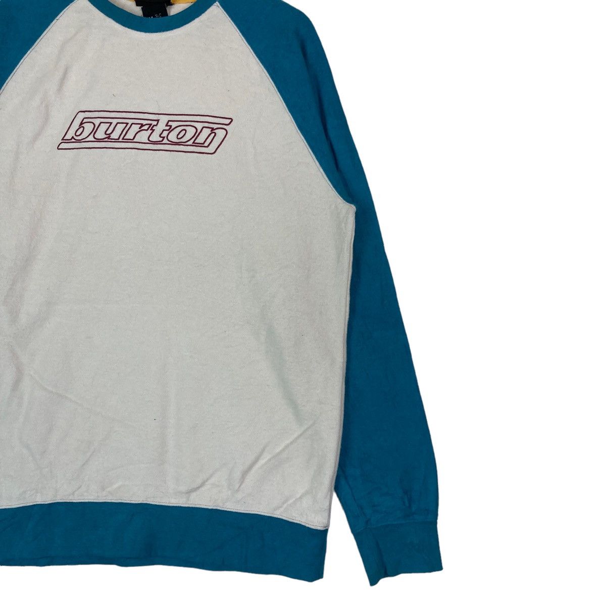 Burton Vintage Burton Tow Tone Spell Out Pullover Jumper Sweatshirt Size US M / EU 48-50 / 2 - 4 Thumbnail