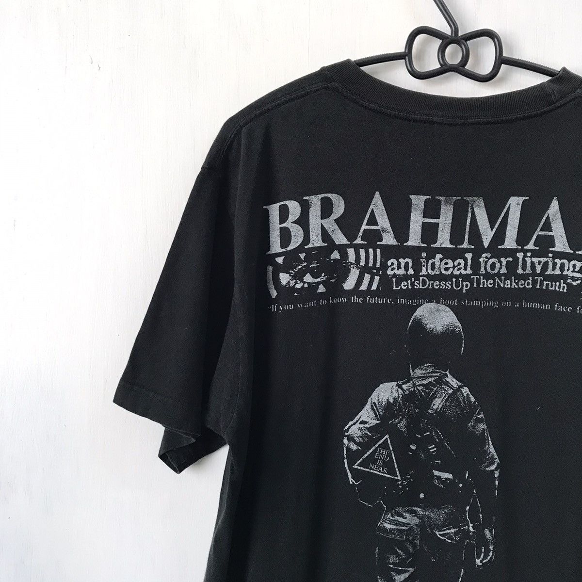 Japanese Brand Stop the war brahman an ideal for living art gallery tshirt Size US L / EU 52-54 / 3 - 8 Thumbnail