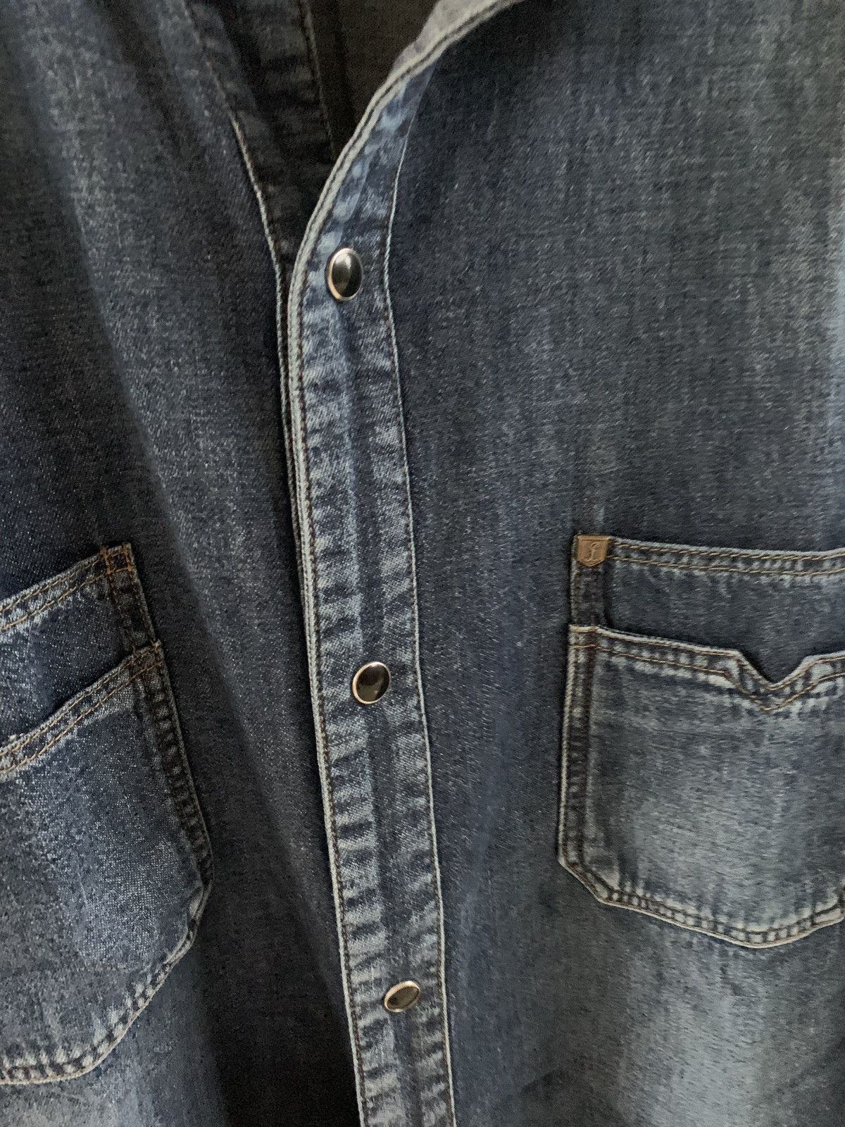 Saint Laurent Paris Denim Button Up in Medium Vintage Blue Size US S / EU 44-46 / 1 - 4 Thumbnail