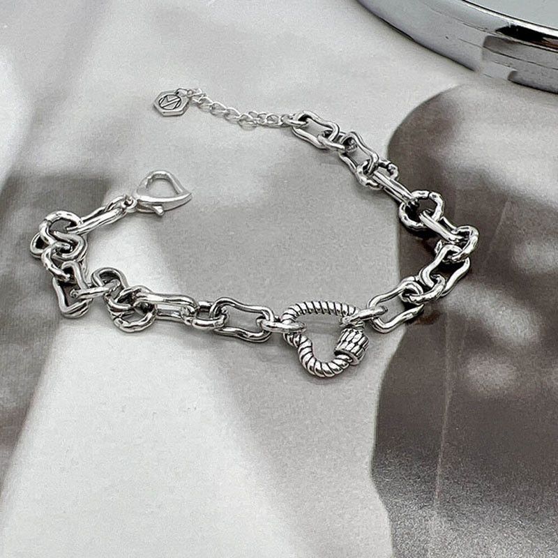 Jewelry Creative Design Love Heart Bracelet Size ONE SIZE - 1 Thumbnail