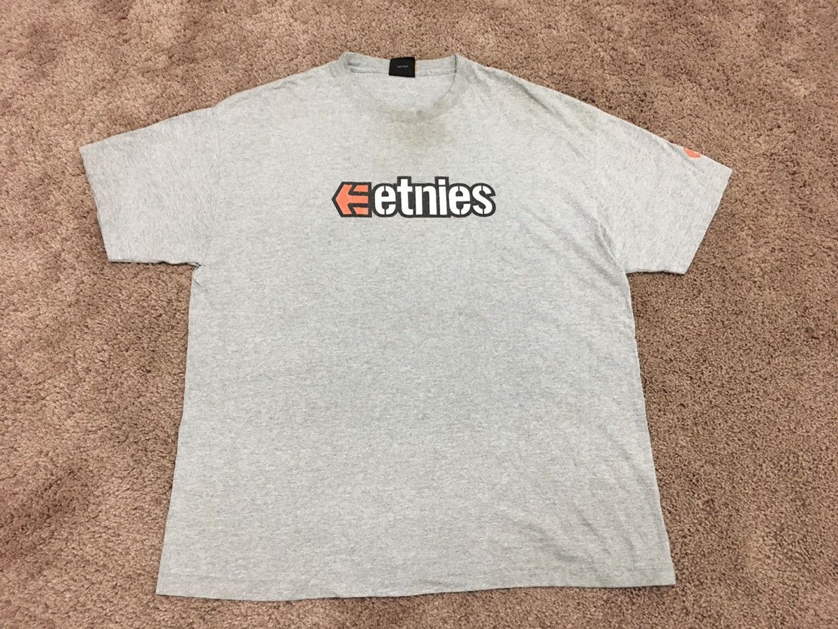 Etnies logo tee Size US XL / EU 56 / 4 - 1 Thumbnail