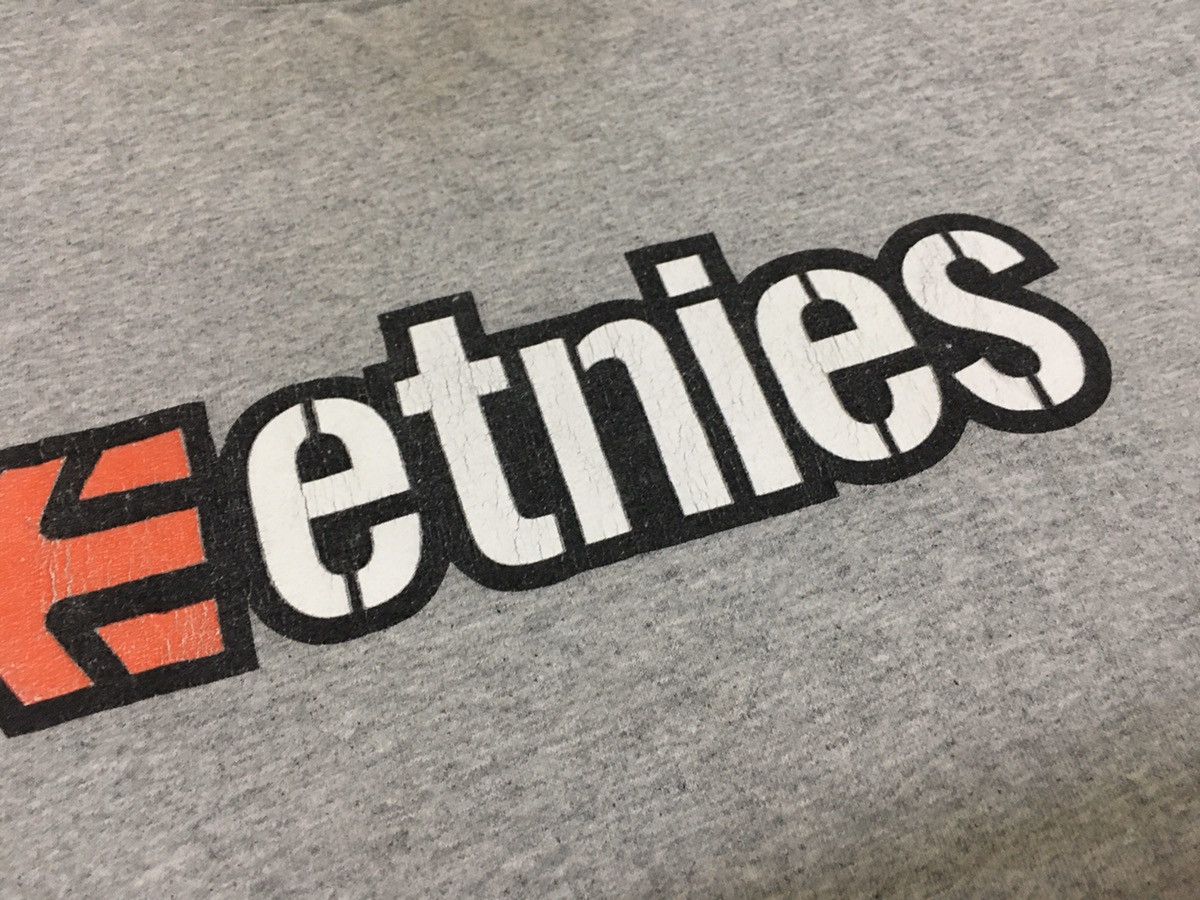Etnies logo tee Size US XL / EU 56 / 4 - 2 Thumbnail
