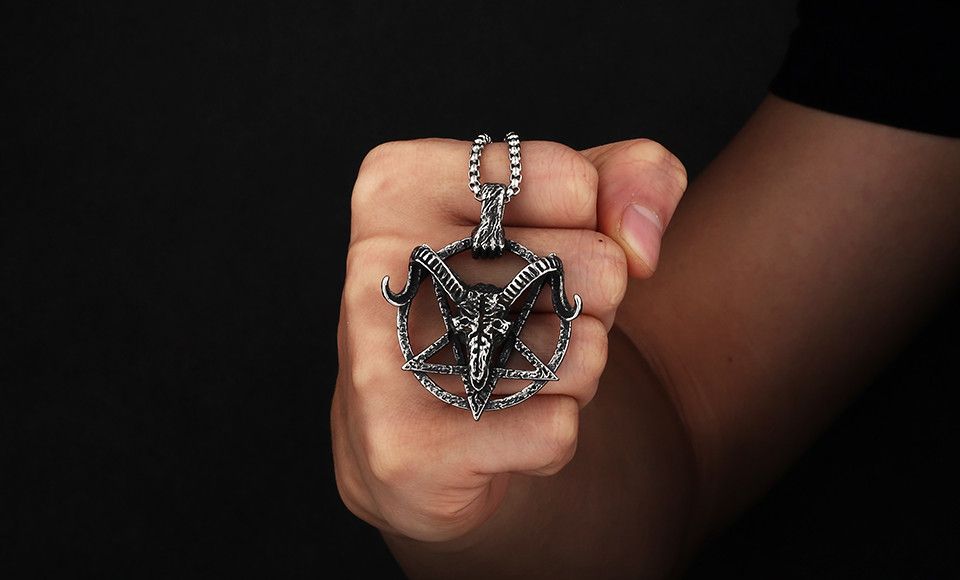 Jewelry Skull Satan Pendant Necklace Size ONE SIZE - 2 Thumbnail