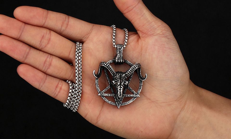 Jewelry Skull Satan Pendant Necklace Size ONE SIZE - 1 Thumbnail