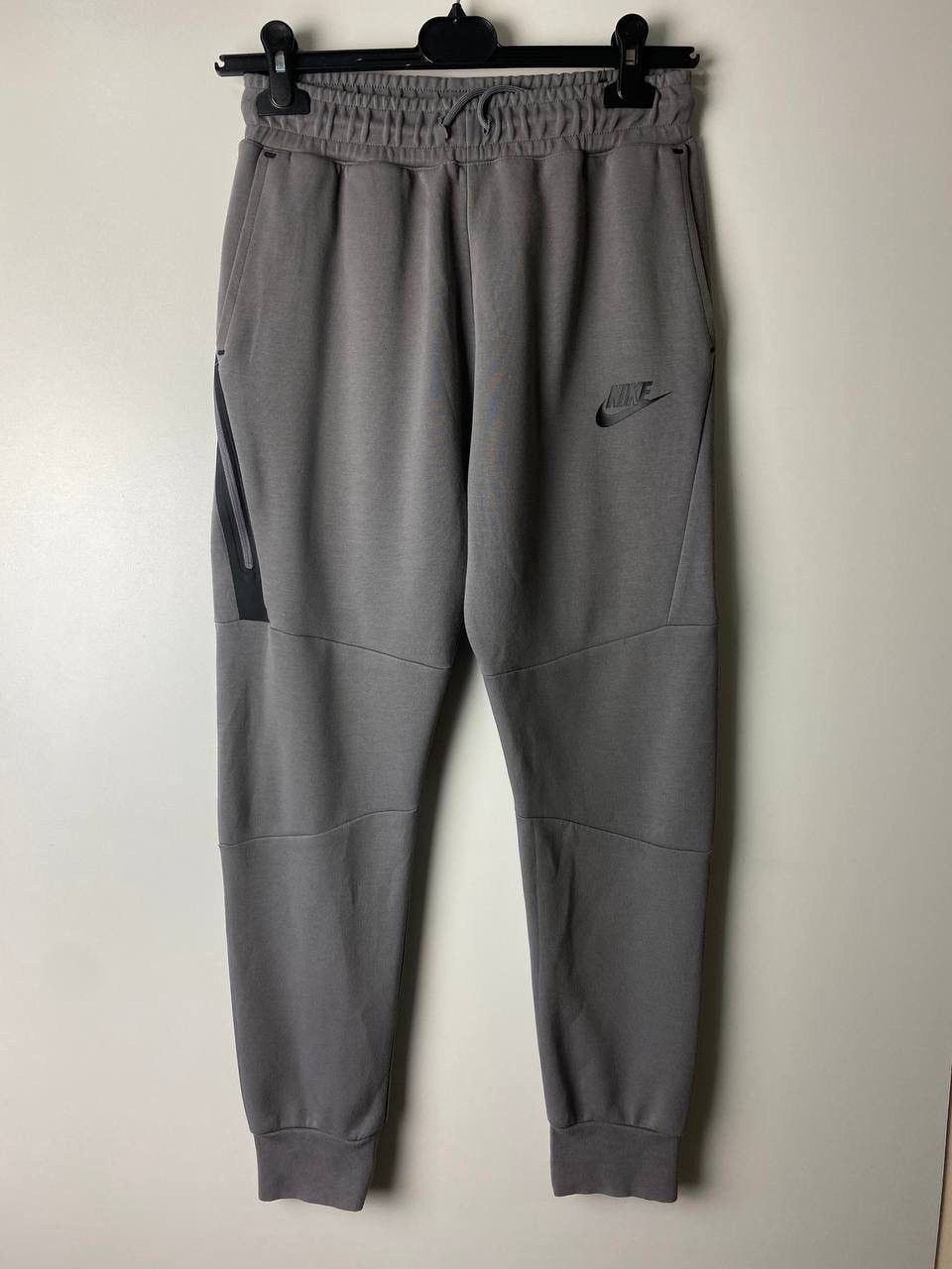 Nike Nike tech fleece pants size XS-S Size US 29 - 1 Thumbnail