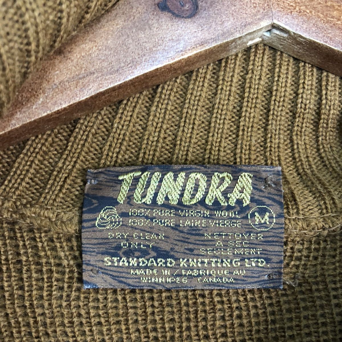 Tundra × Tundra Canada × Vintage Vintage Tundra 100% Virgin Wool Knitting Jacket Size US M / EU 48-50 / 2 - 10 Thumbnail