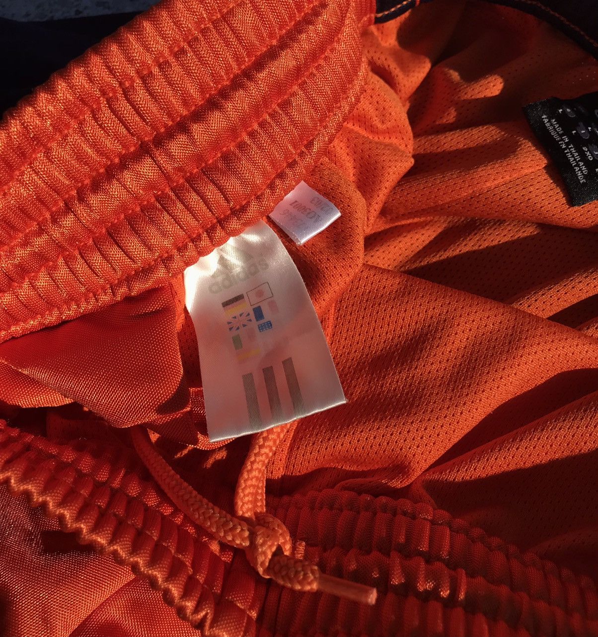 Adidas × NBA × Vintage Adidas Vintage Y2K Basketball Shorts Size US 34 / EU 50 - 11 Thumbnail