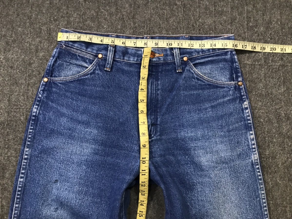 Vintage × Wrangler Vintage Wrangler Workwear Light Wash Jeans Size US 32 / EU 48 - 16 Thumbnail
