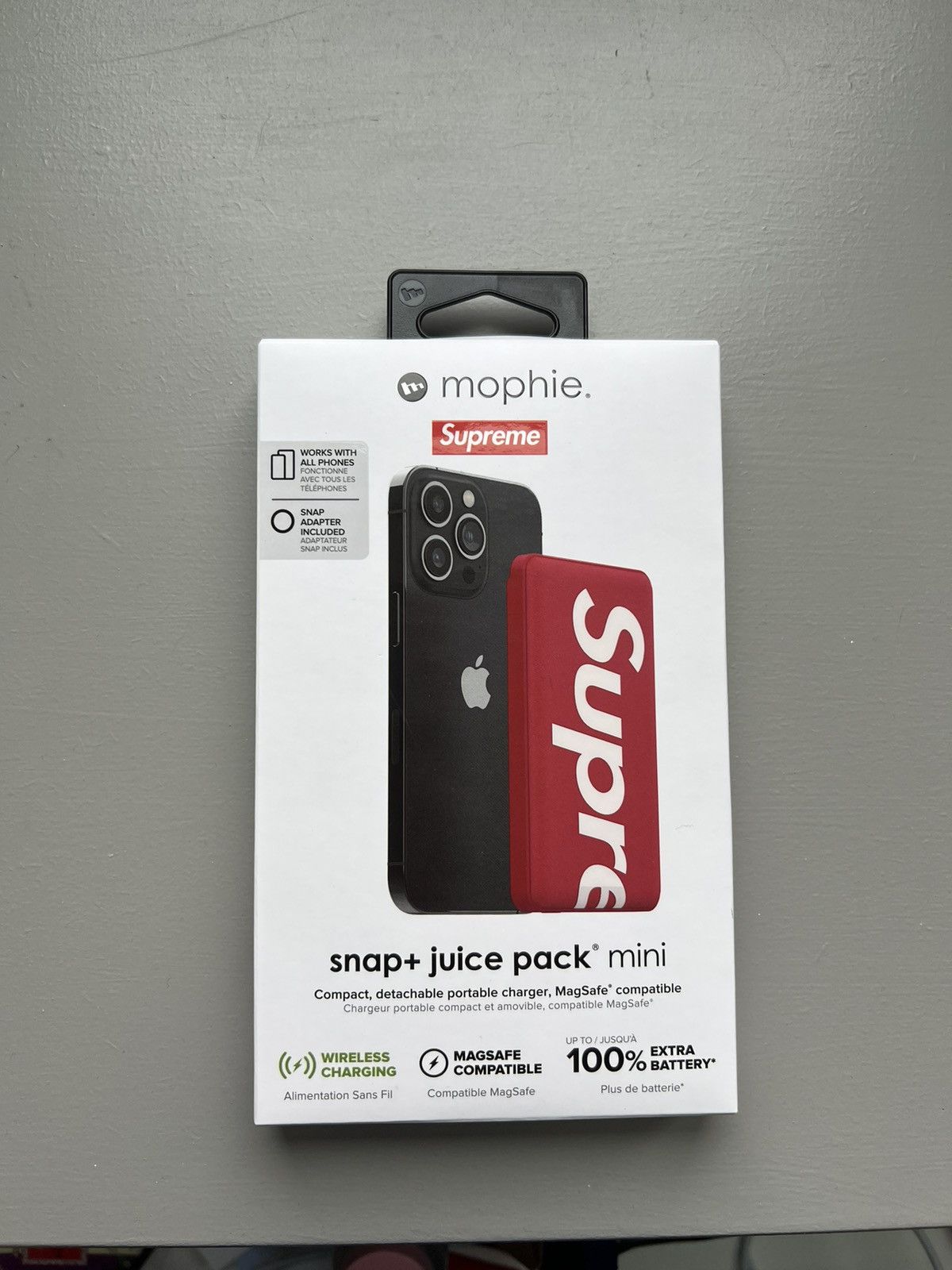 Supreme Supreme mophie snap juice pack mini Size ONE SIZE - 1 Thumbnail