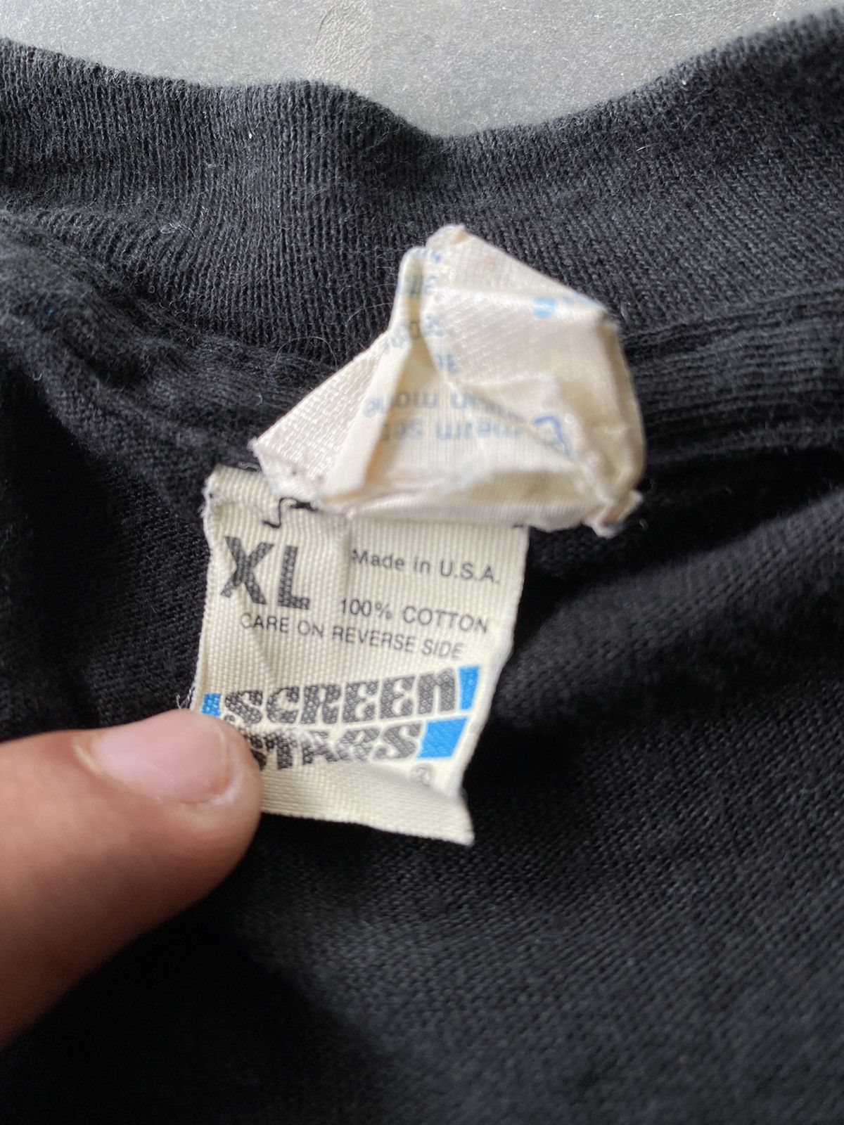 Vintage Vintage Rare 1992 WWF Wrestlemania 8 Wrestling T-Shirt Size US XL / EU 56 / 4 - 6 Thumbnail