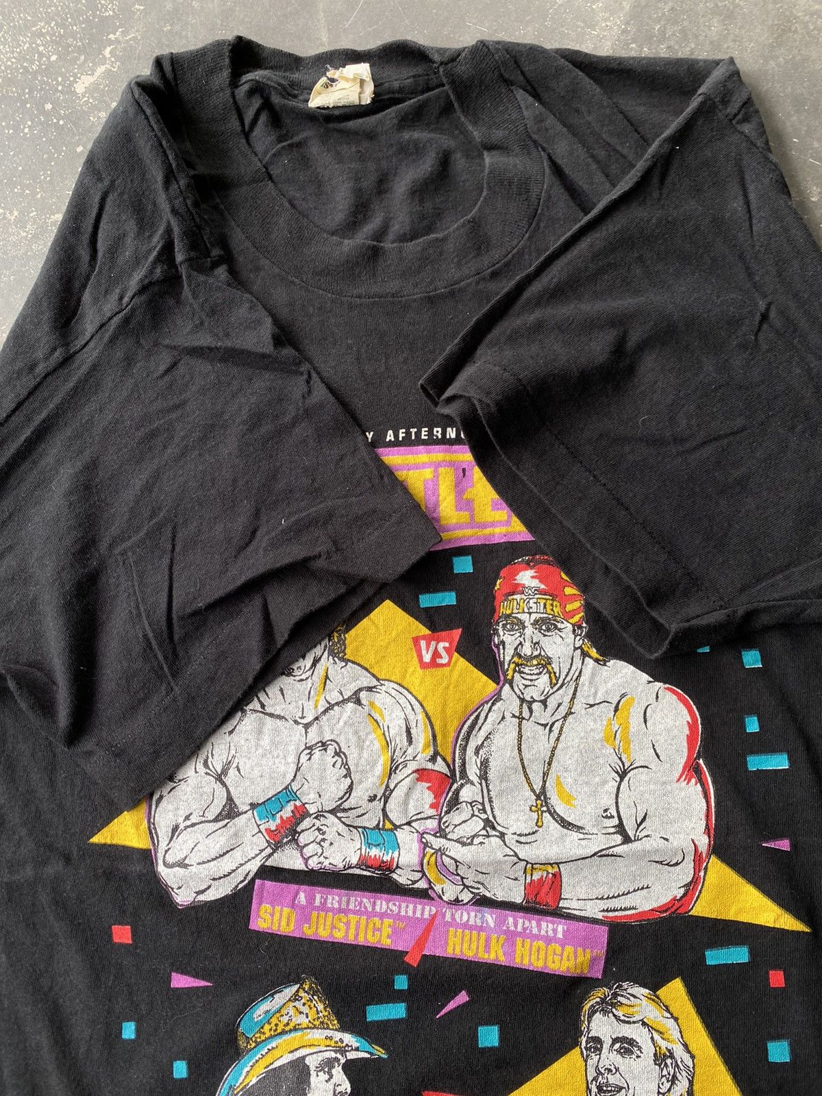 Vintage Vintage Rare 1992 WWF Wrestlemania 8 Wrestling T-Shirt Size US XL / EU 56 / 4 - 8 Thumbnail
