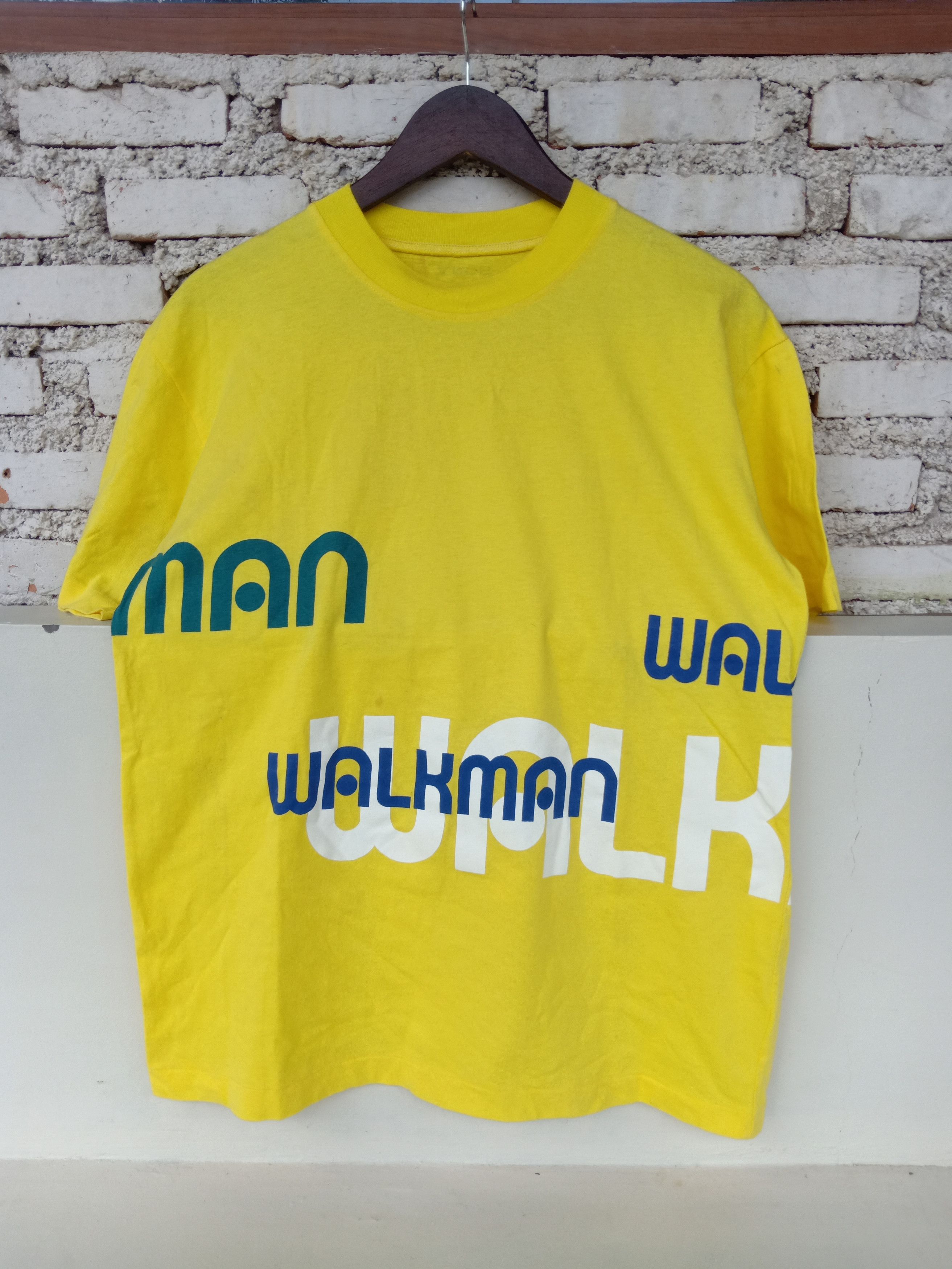 Vintage SONY WALKMAN double sided t-shirt