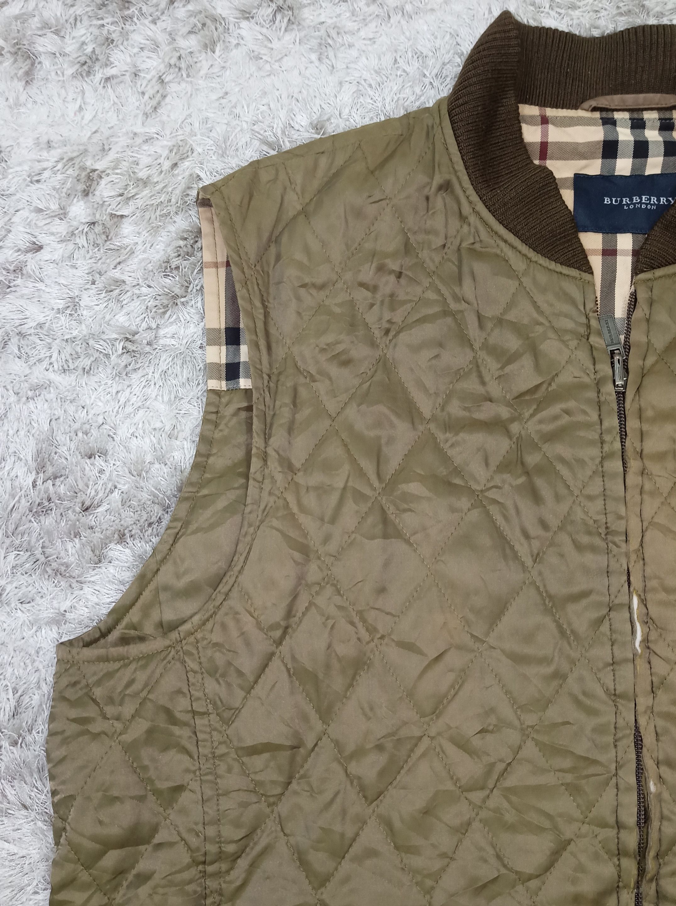 Burberry Burberry London Quilted Vest Jacket Size US XL / EU 56 / 4 - 5 Thumbnail