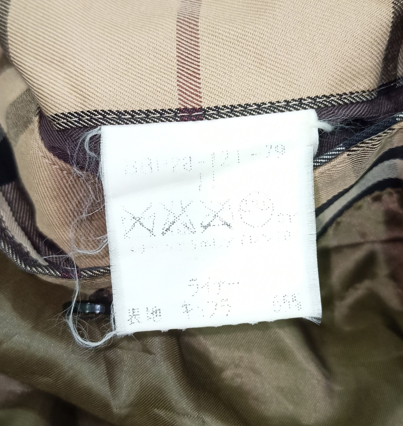 Burberry Burberry London Quilted Vest Jacket Size US XL / EU 56 / 4 - 19 Thumbnail